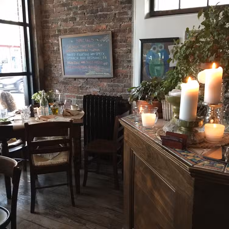 Photo credit: opentable