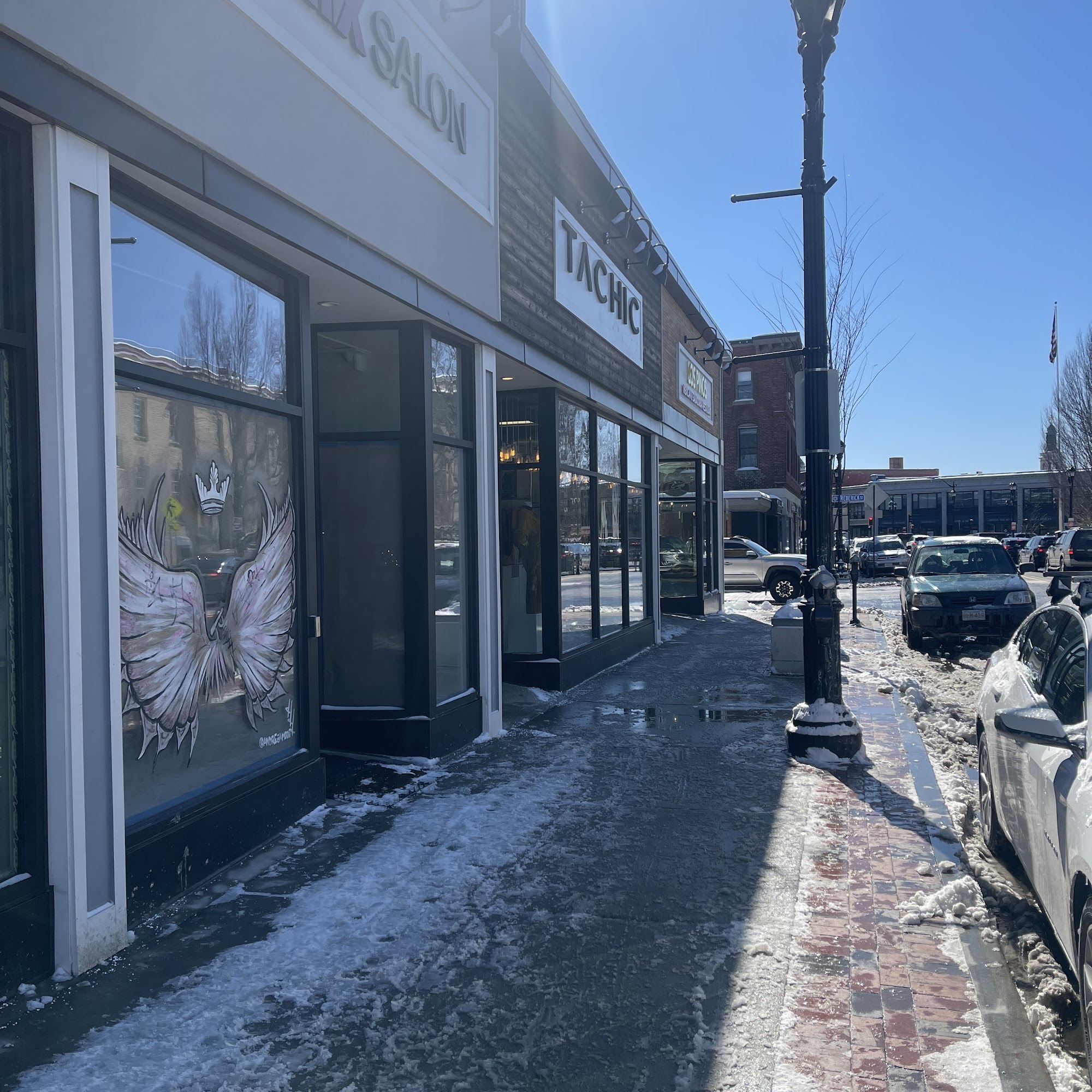 Tachic Outlet Framingham
