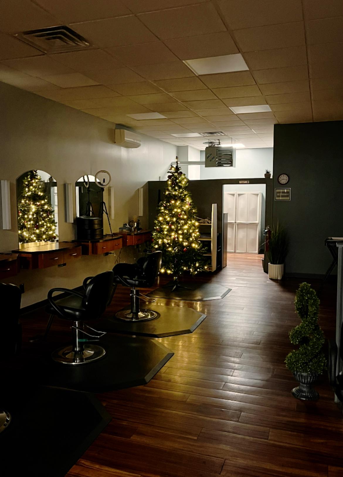 Greg's cuts 10 Pearson Blvd, Gardner Massachusetts 01440