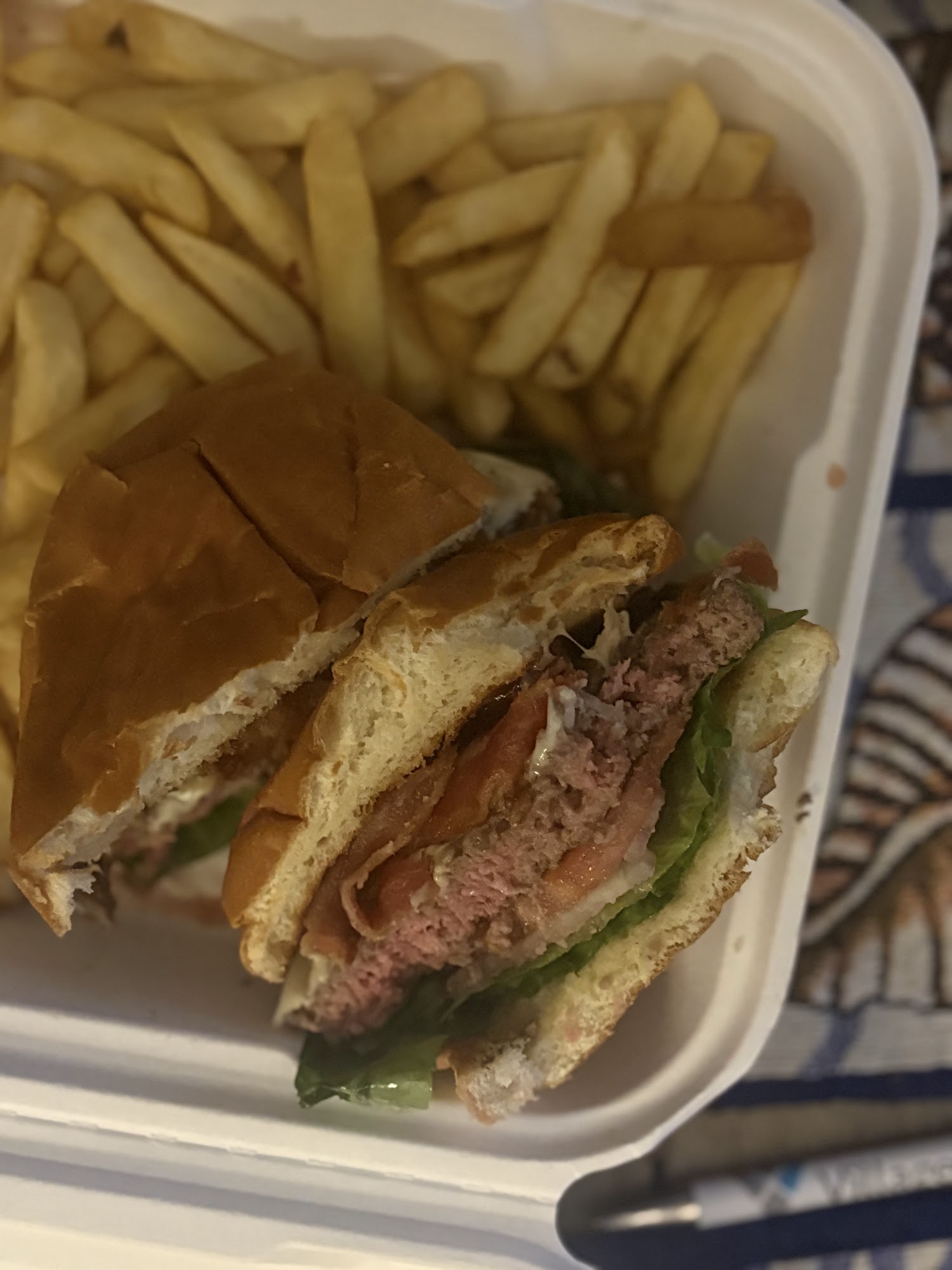 Boathouse Bistro & Pizzeria Hingham