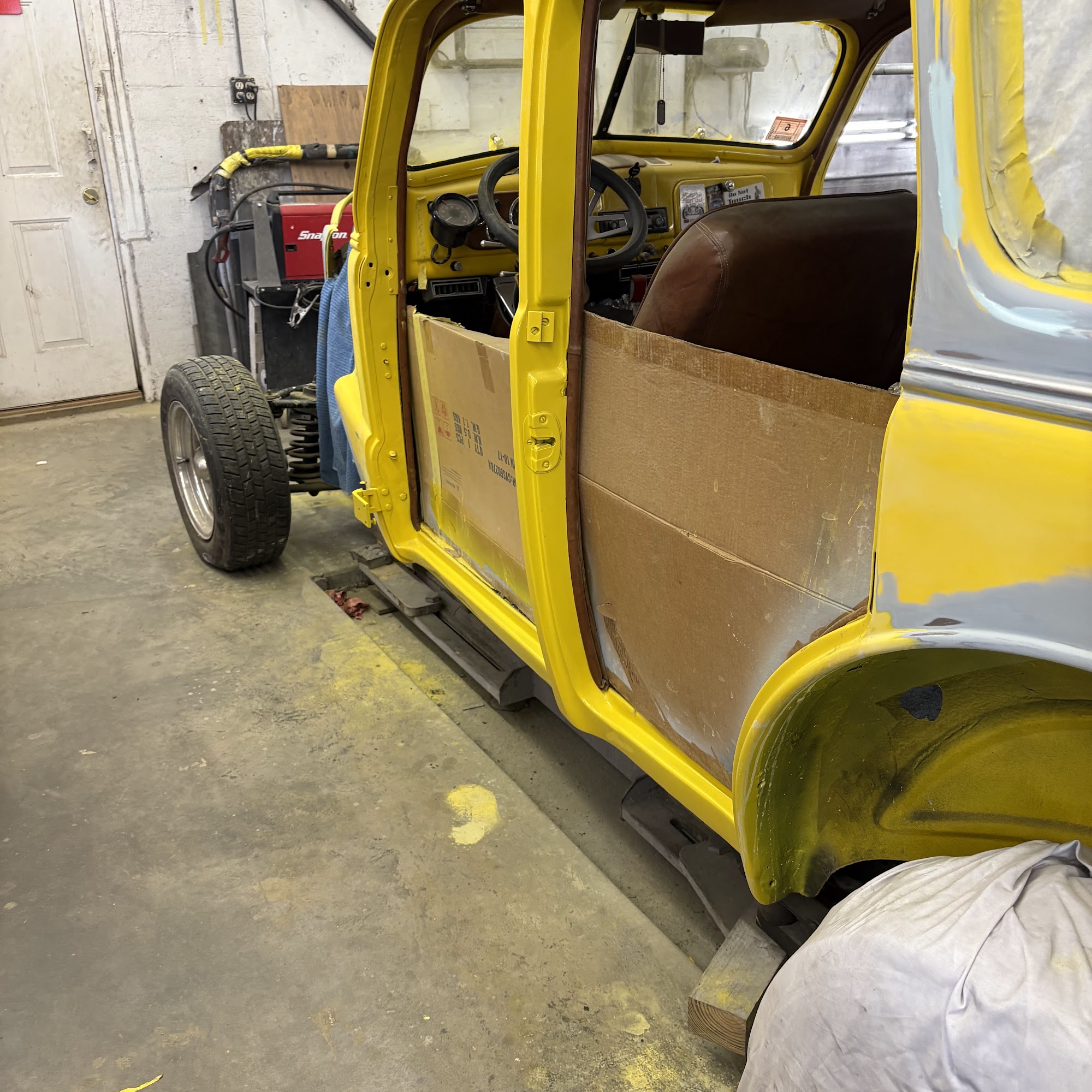 Holbrook Auto Body Co