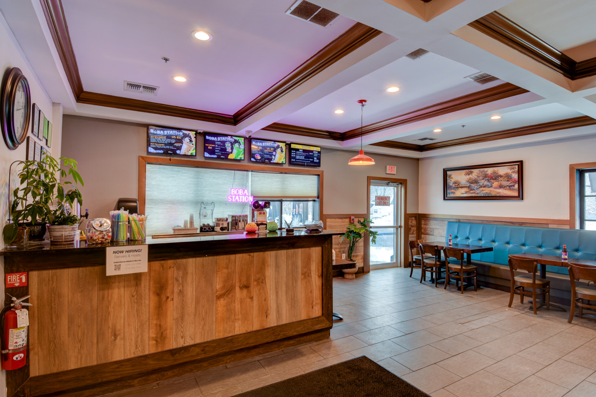 Pholicious Asian Fusion Restaurant & Bar Holden