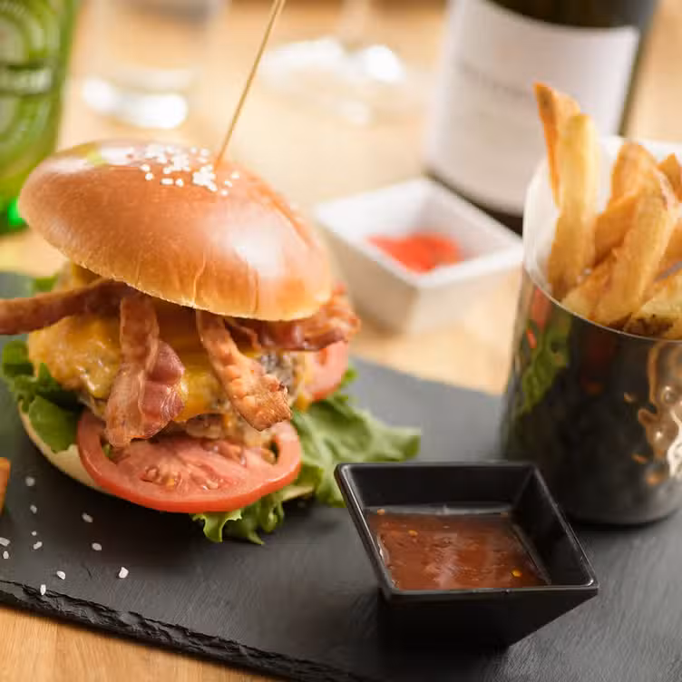 Photo credit: opentable