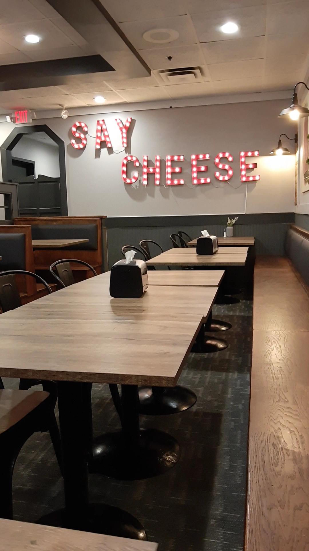 CJ's Gourmet Pizza & Grill Menu