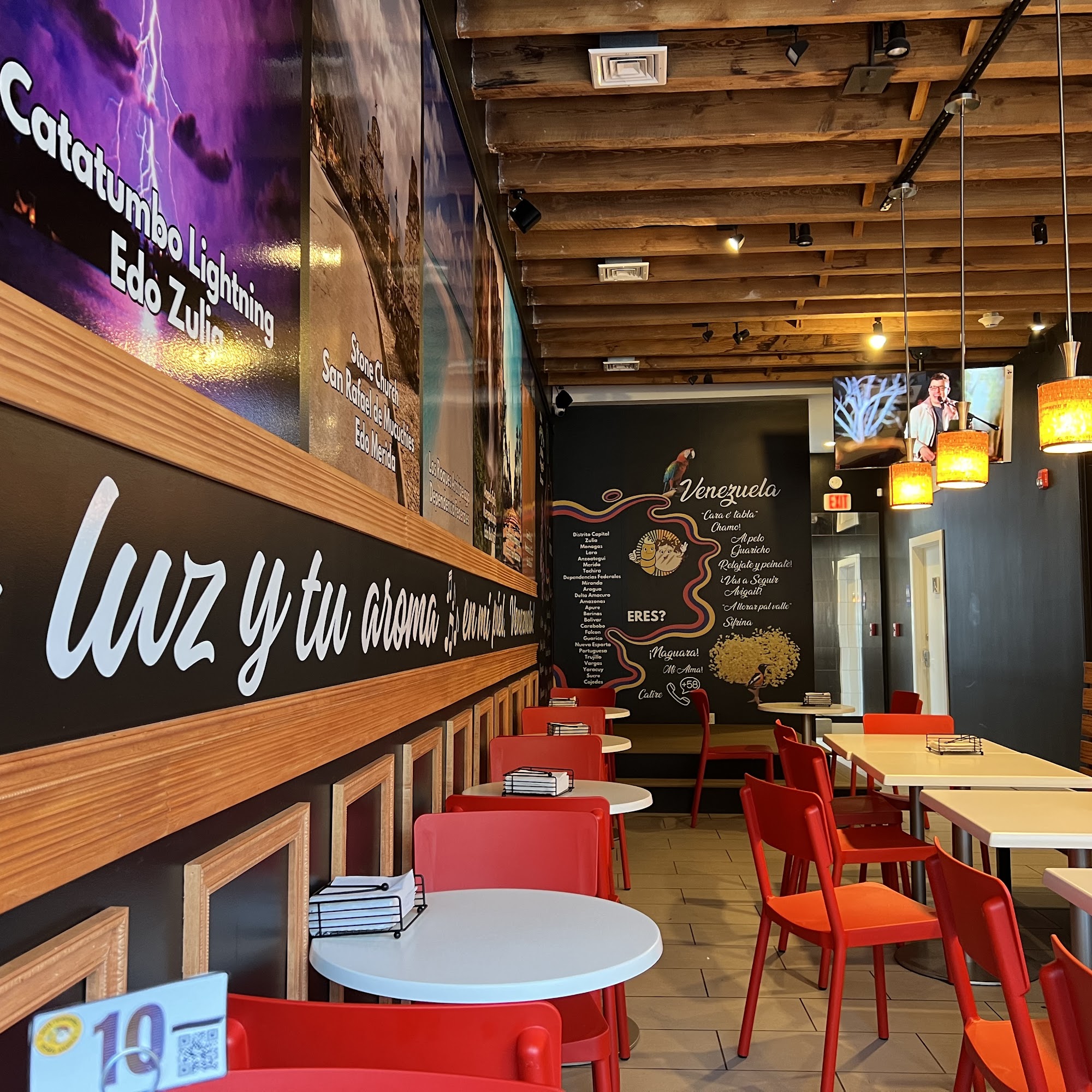 Don Tequeño y Doña Arepa JP Jamaica Plain