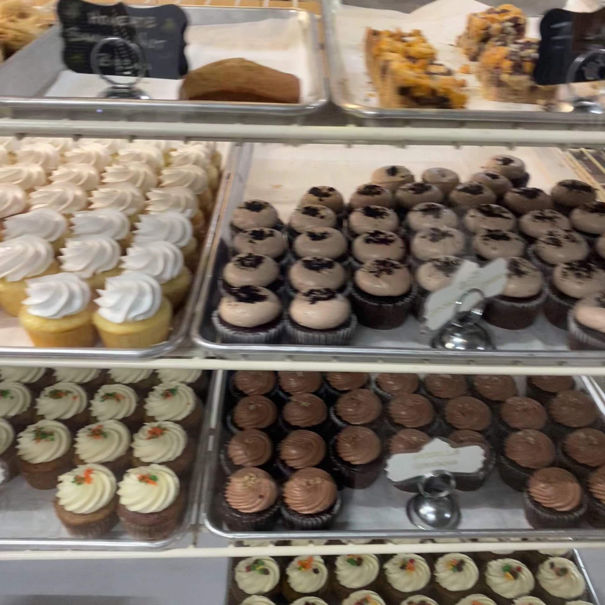 Little Delights Bakery Lowell