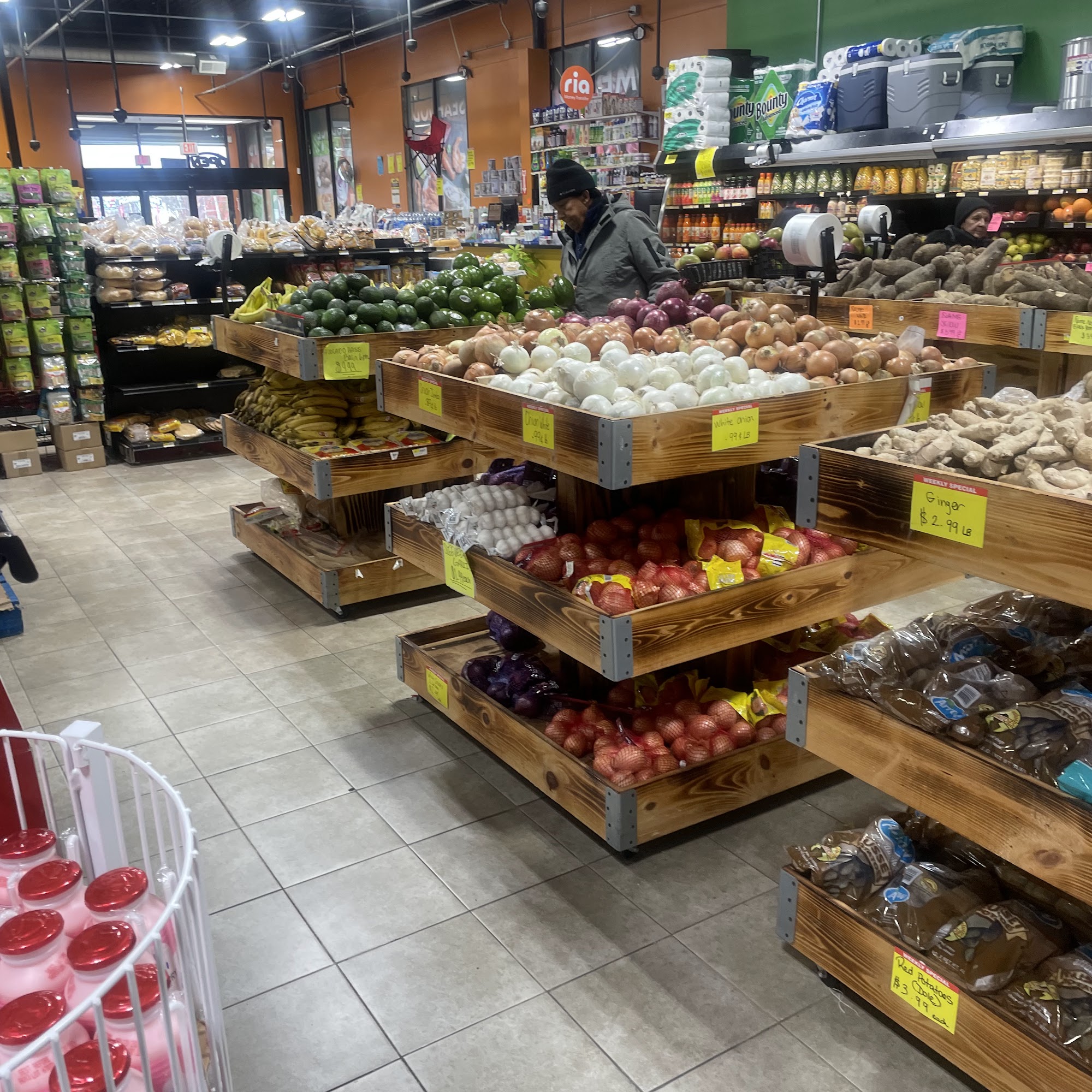 Bombazo Supermarket INC