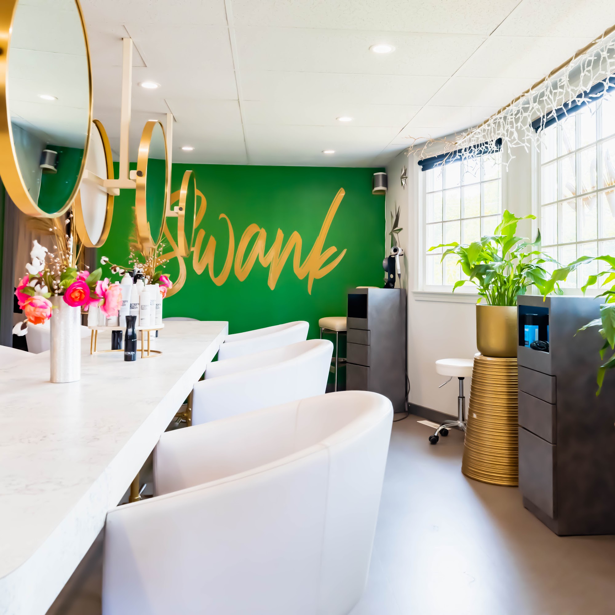 Swank Beauty Boutique 517 Rogers St, Lowell Massachusetts 01852
