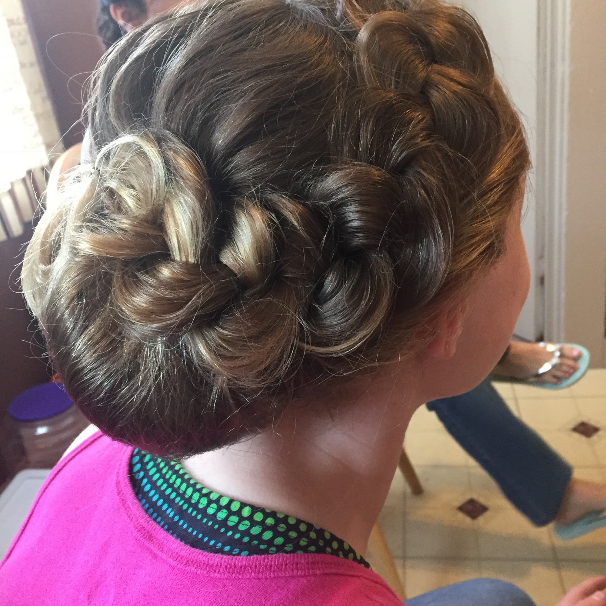 Hair In The Square Beauty Bar