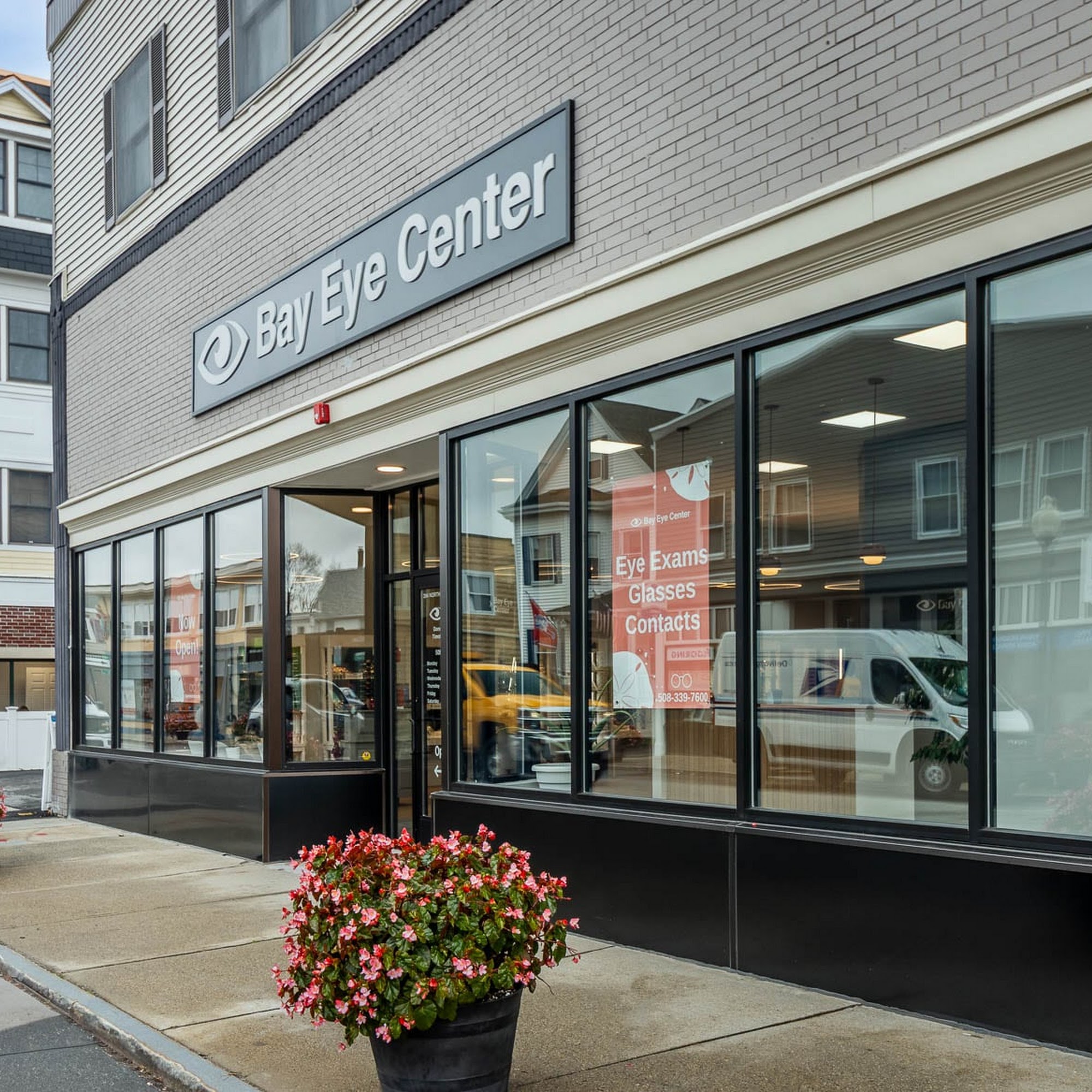 Bay Eye Center in Mansfield