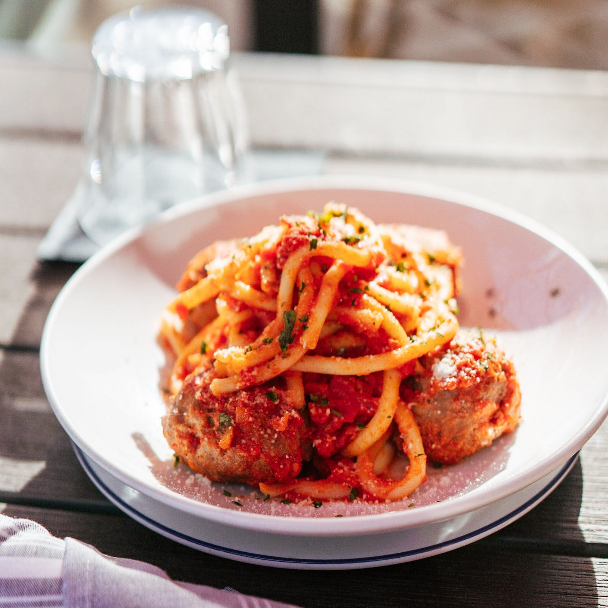 Madre Osteria & Bar Milton