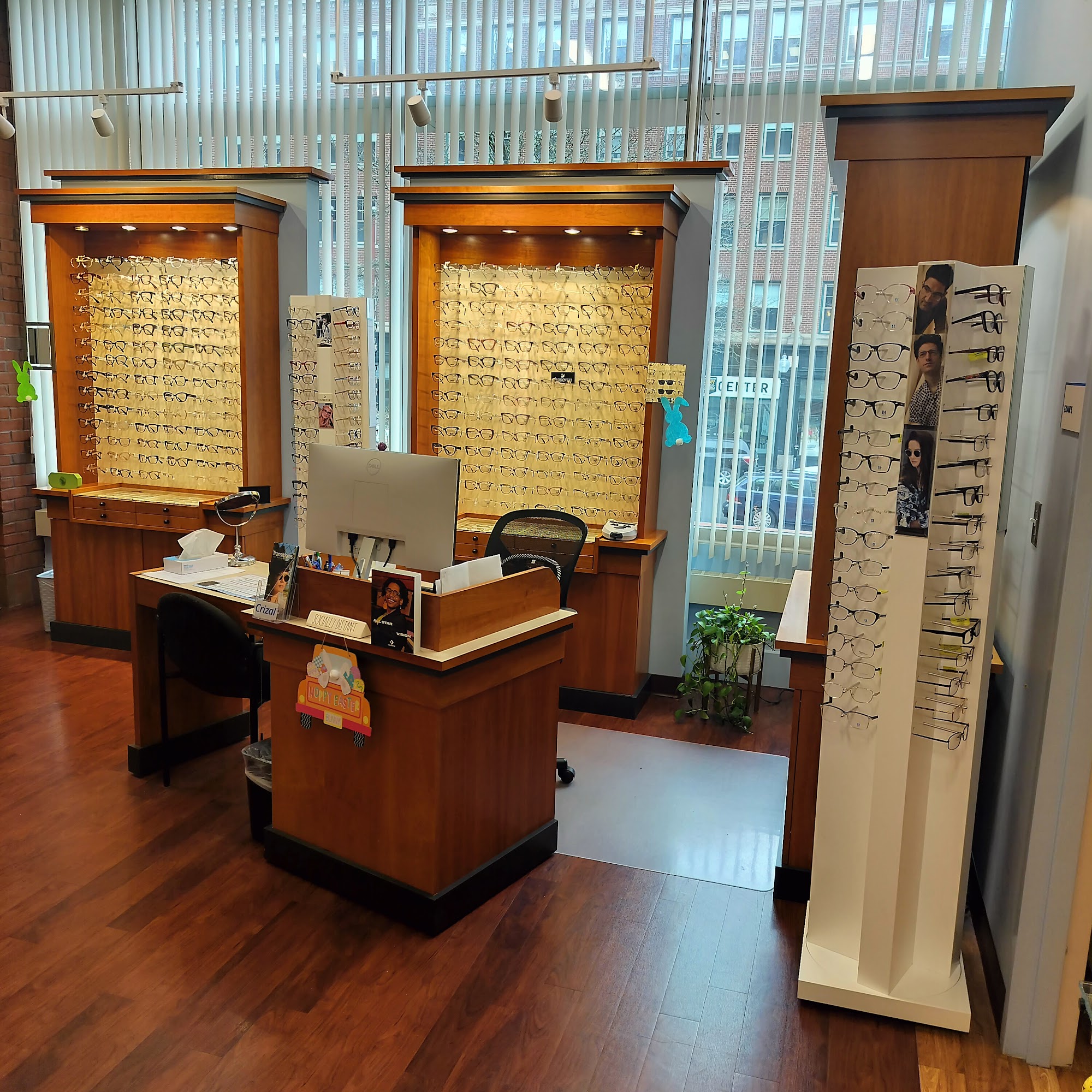 Advanced Eye Center Inc