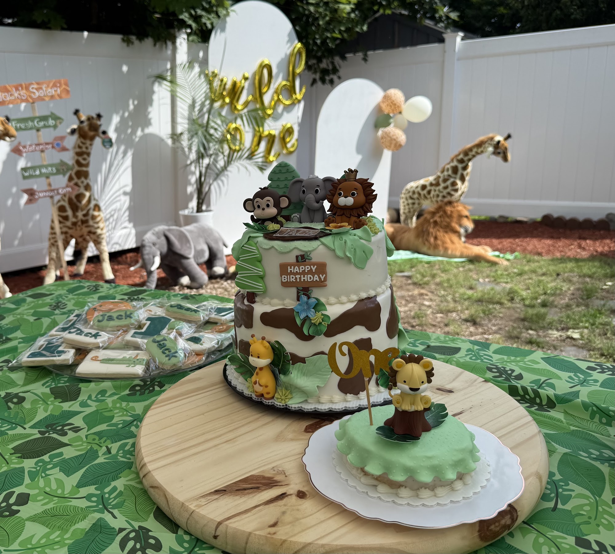 Cakes by Design Edible Art Menu