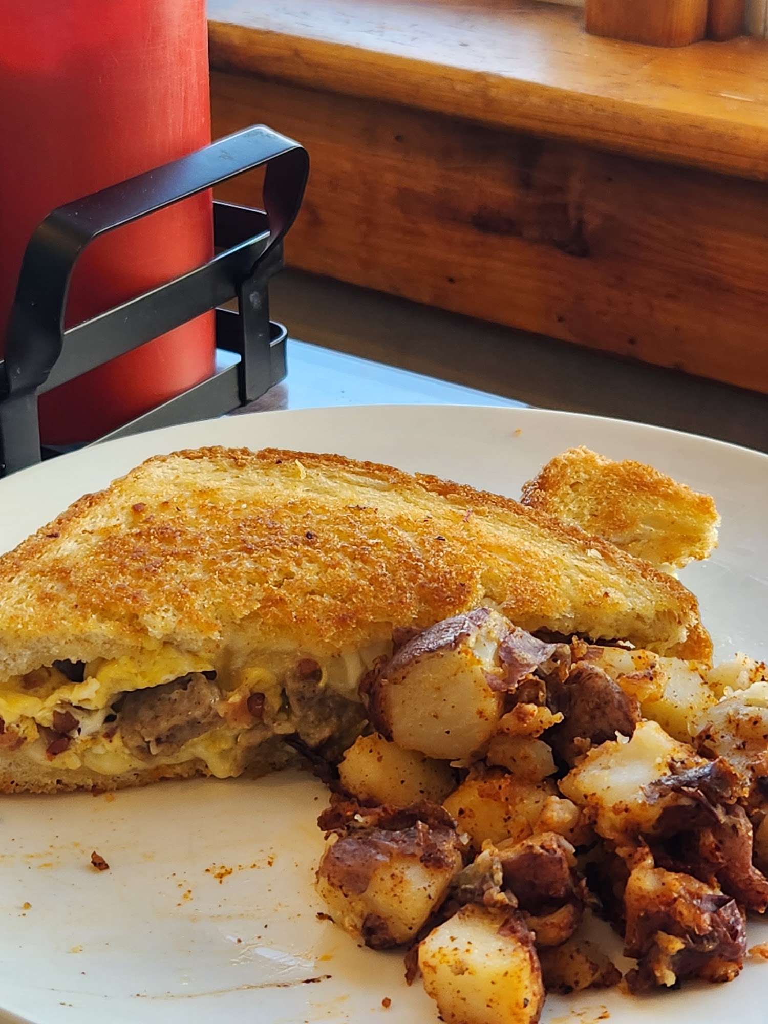 Tables at the Farm Palmer
