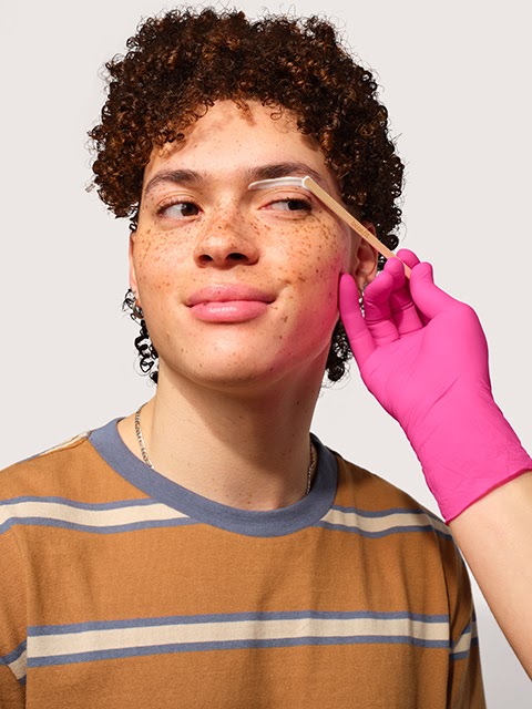 Benefit Cosmetics BrowBar 210 Andover St, Peabody Massachusetts 01960