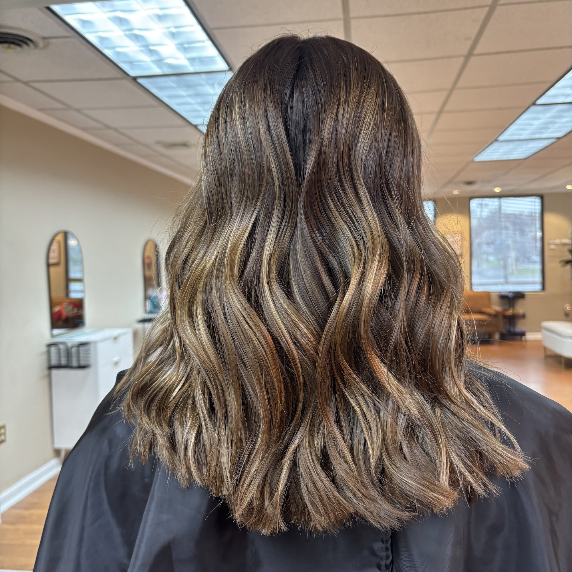 Salon Mavrae 5 Man-Mar Dr unit 1, Plainville Massachusetts 02762