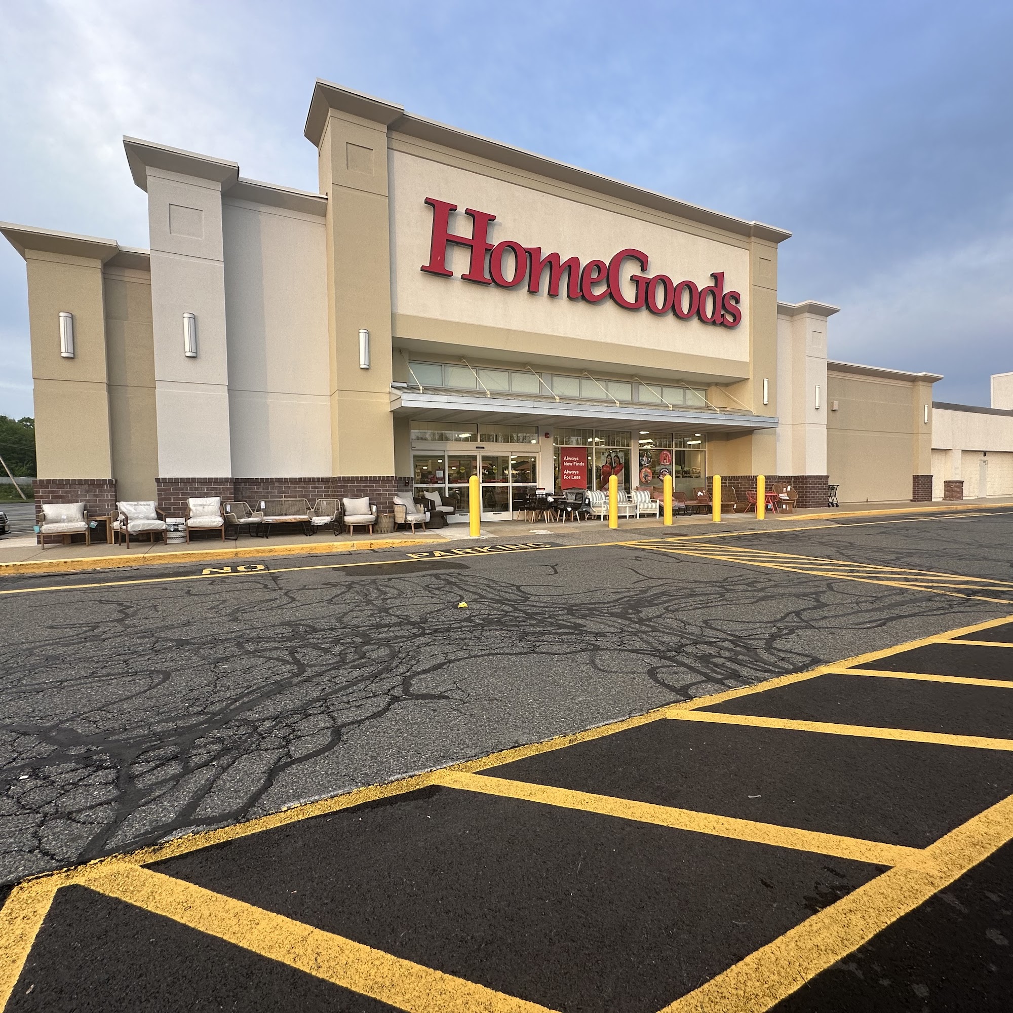 HomeGoods Raynham
