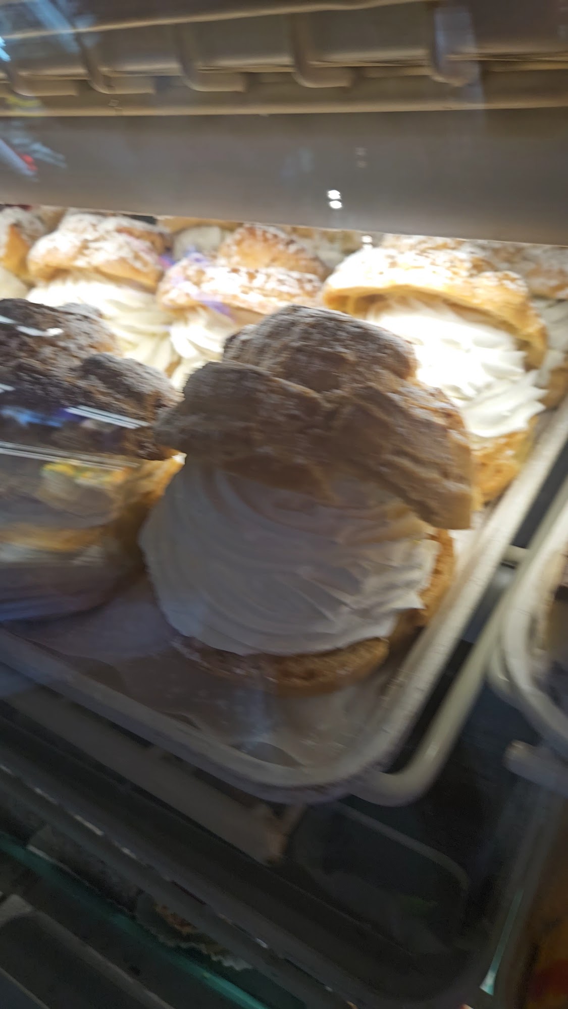 Luberto's Pastry Shop Menu