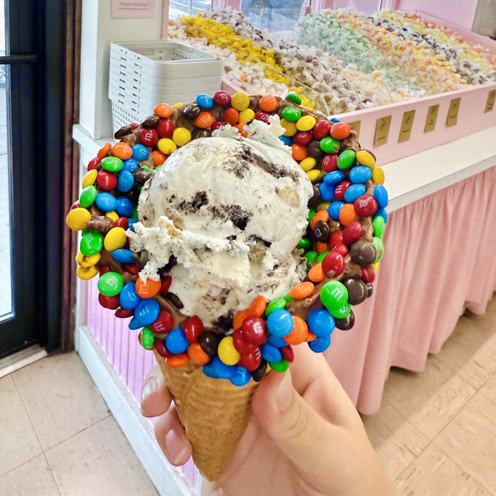 Willey's Scoops & Sweets Salisbury