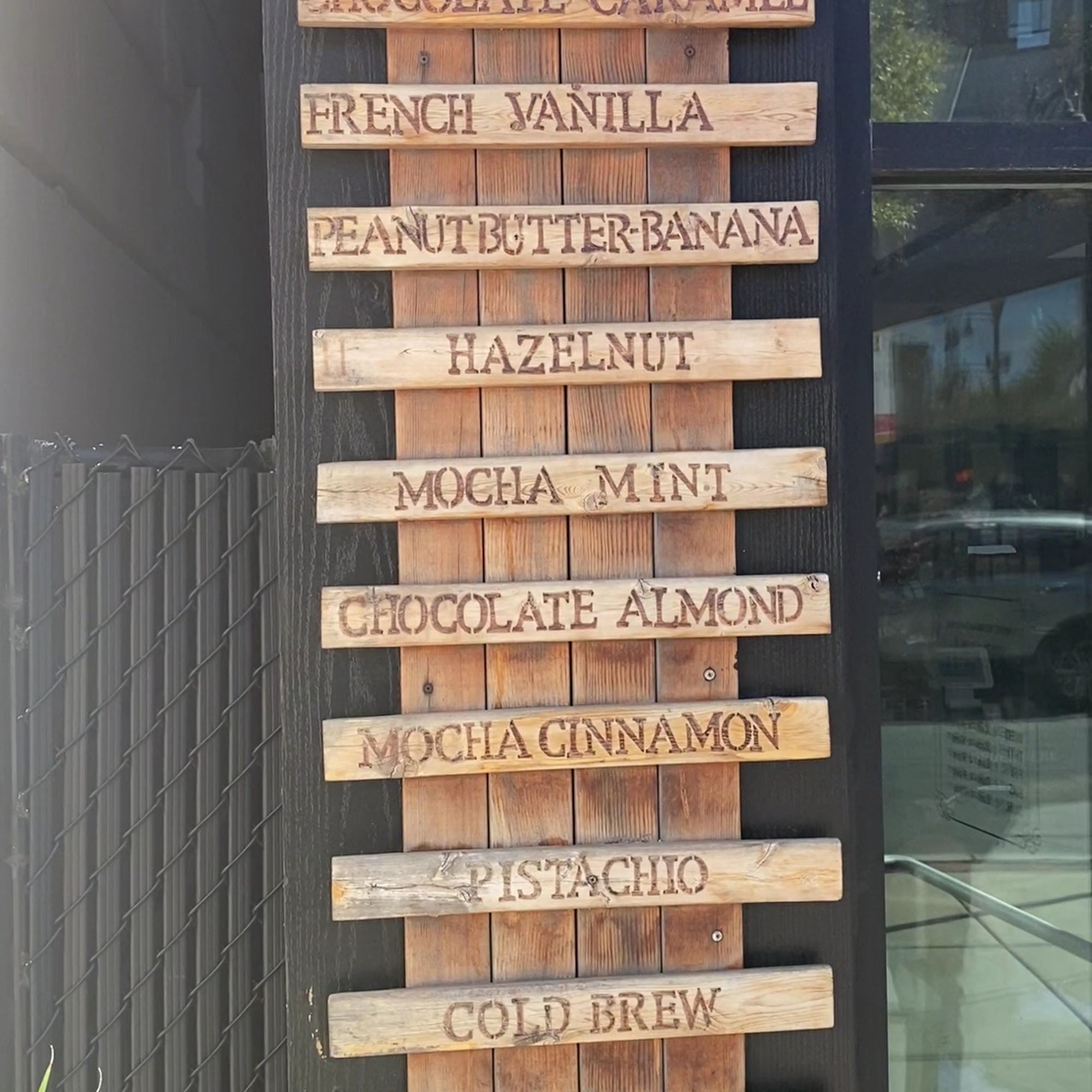 Esthetic Bean coffee shop ️ South Boston