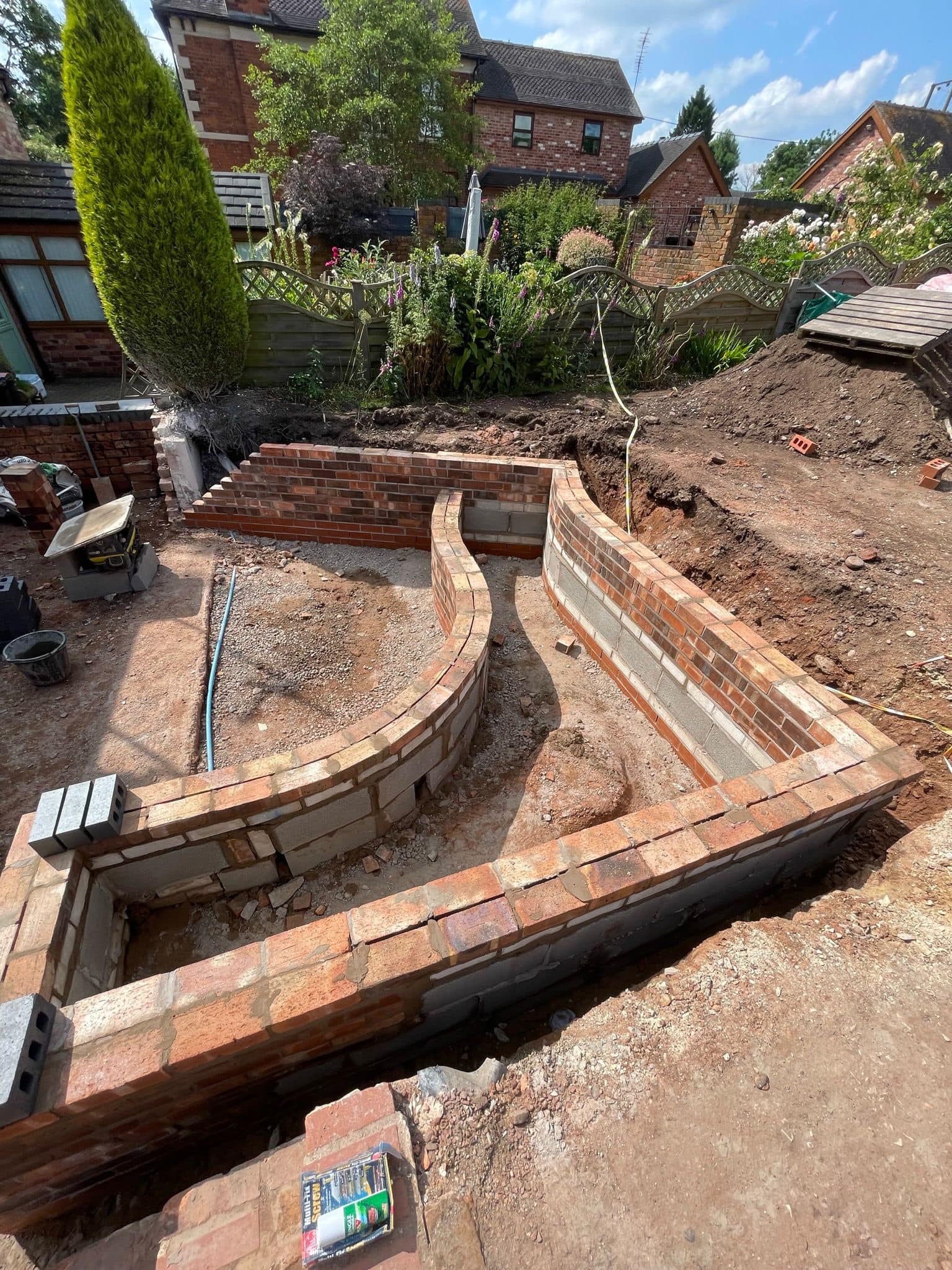 J Elliot Contracting