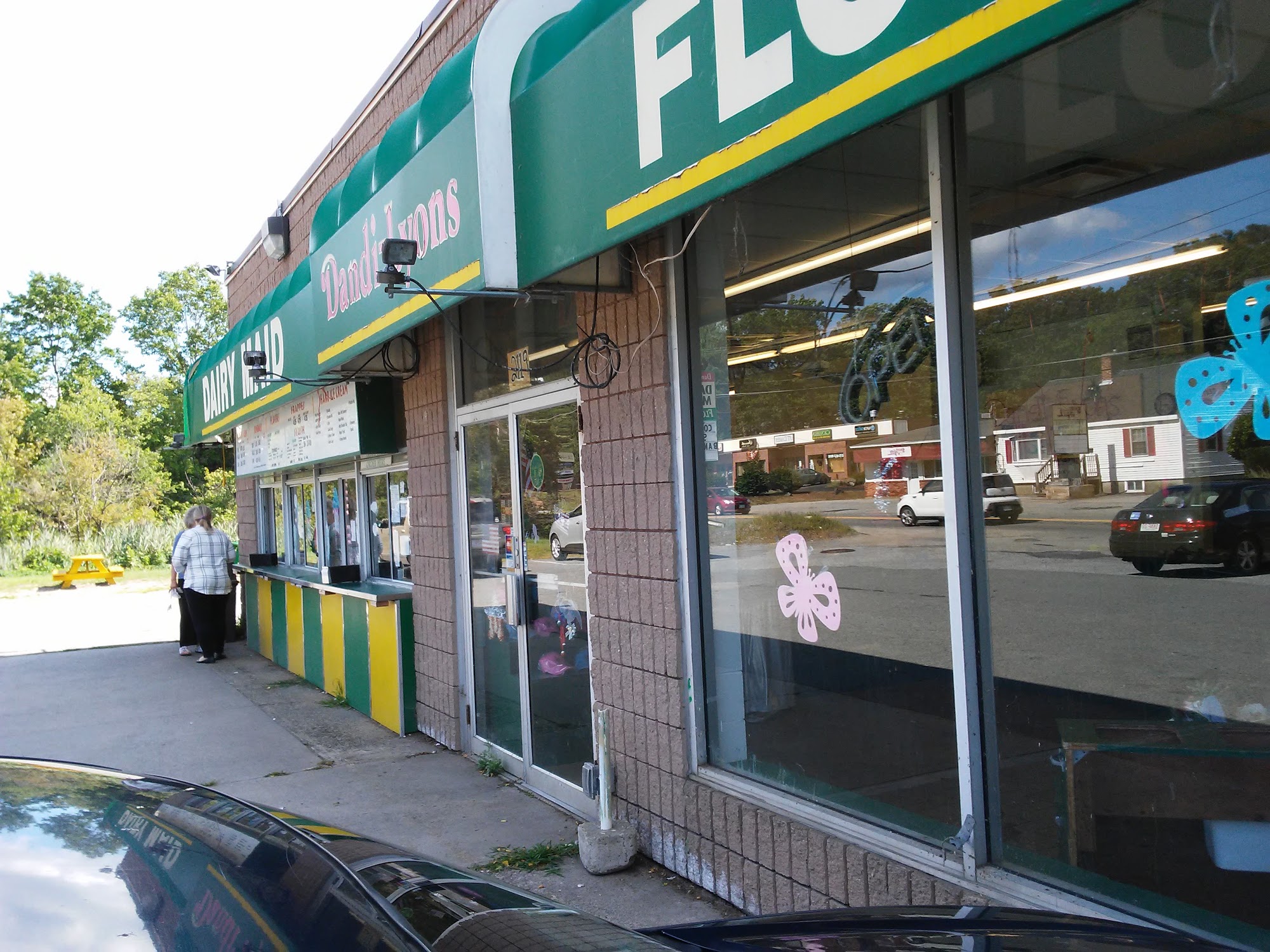 Dandi Lyons Tewksbury