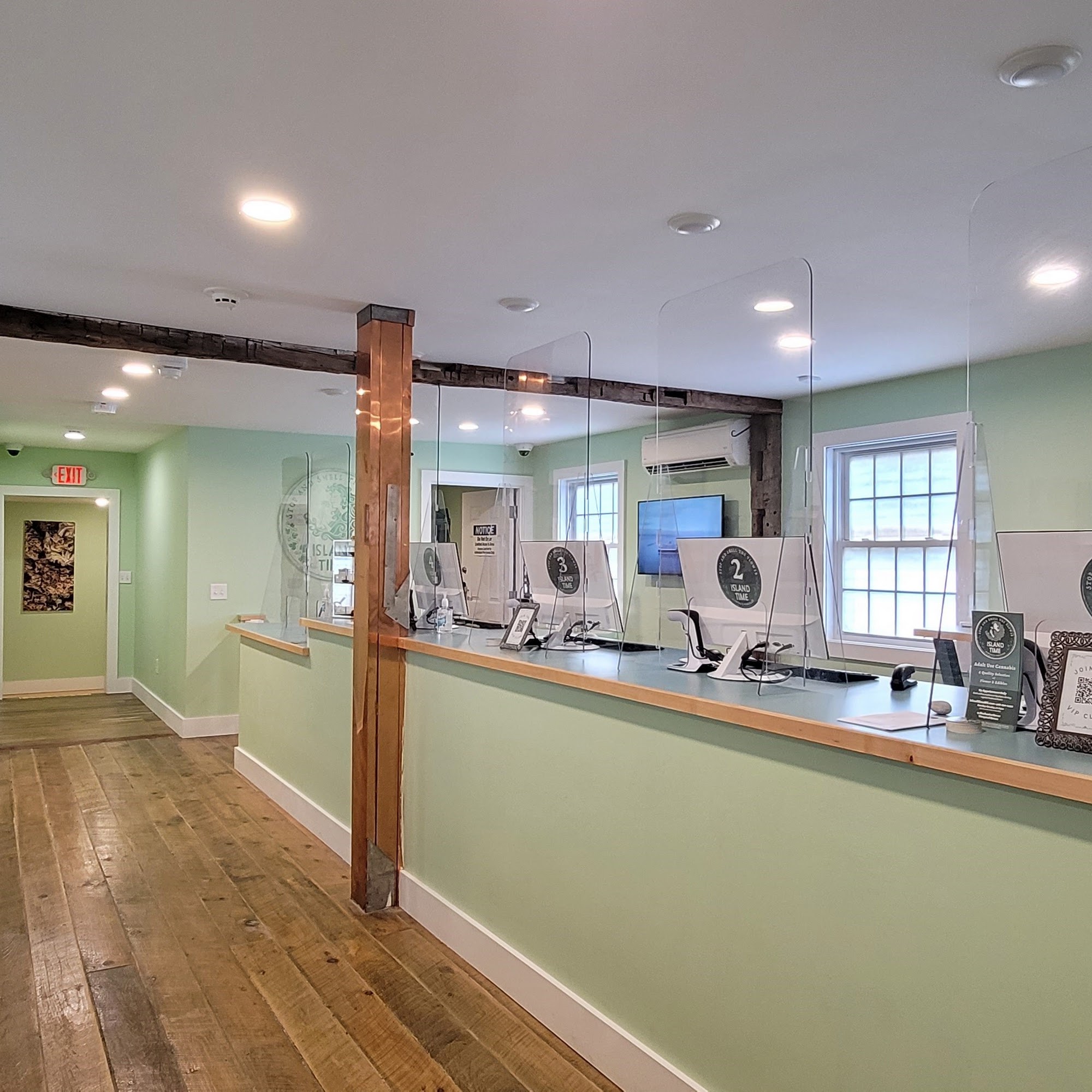 Island Time Vineyard Haven