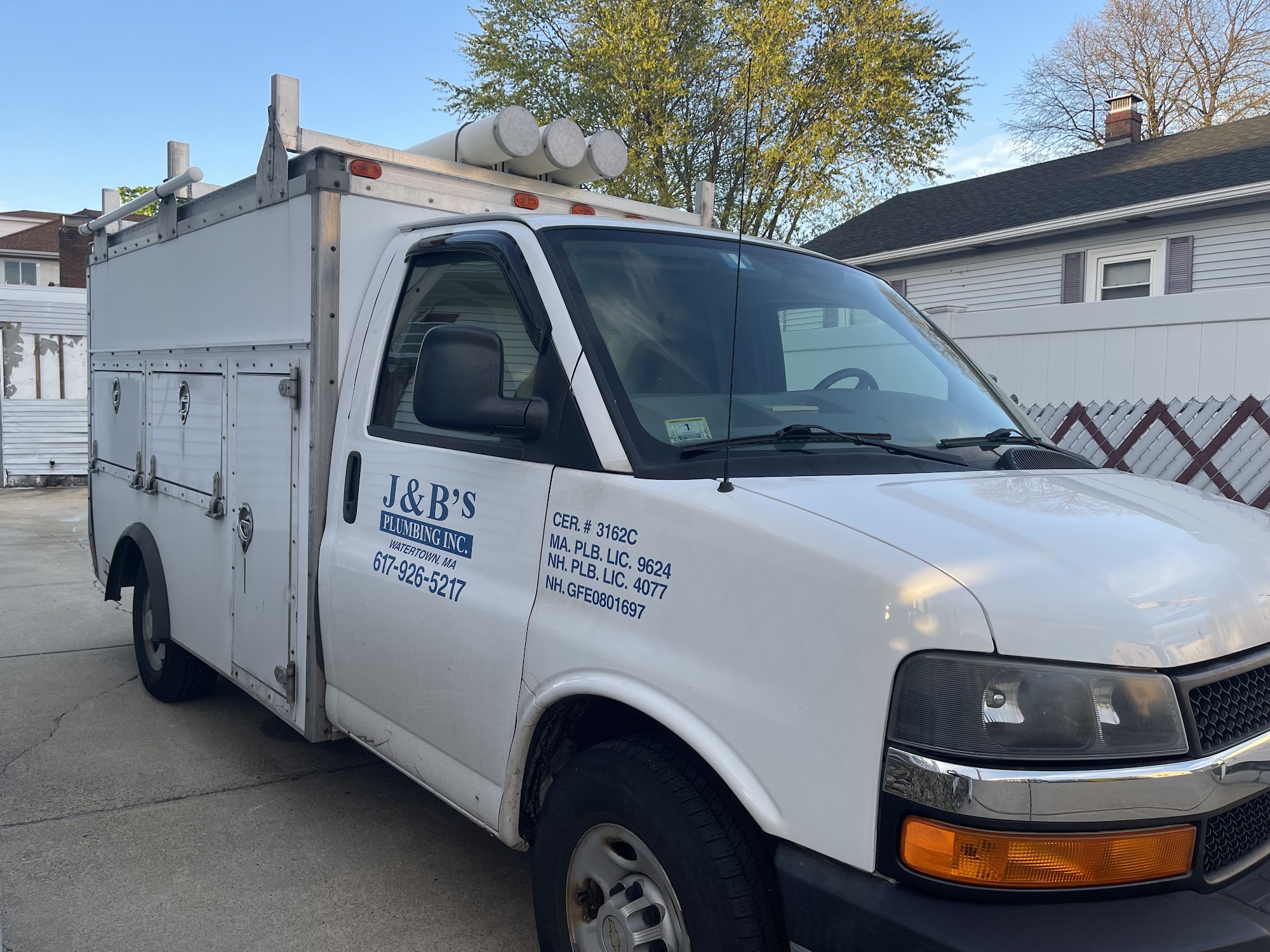 J & B's Plumbing Co