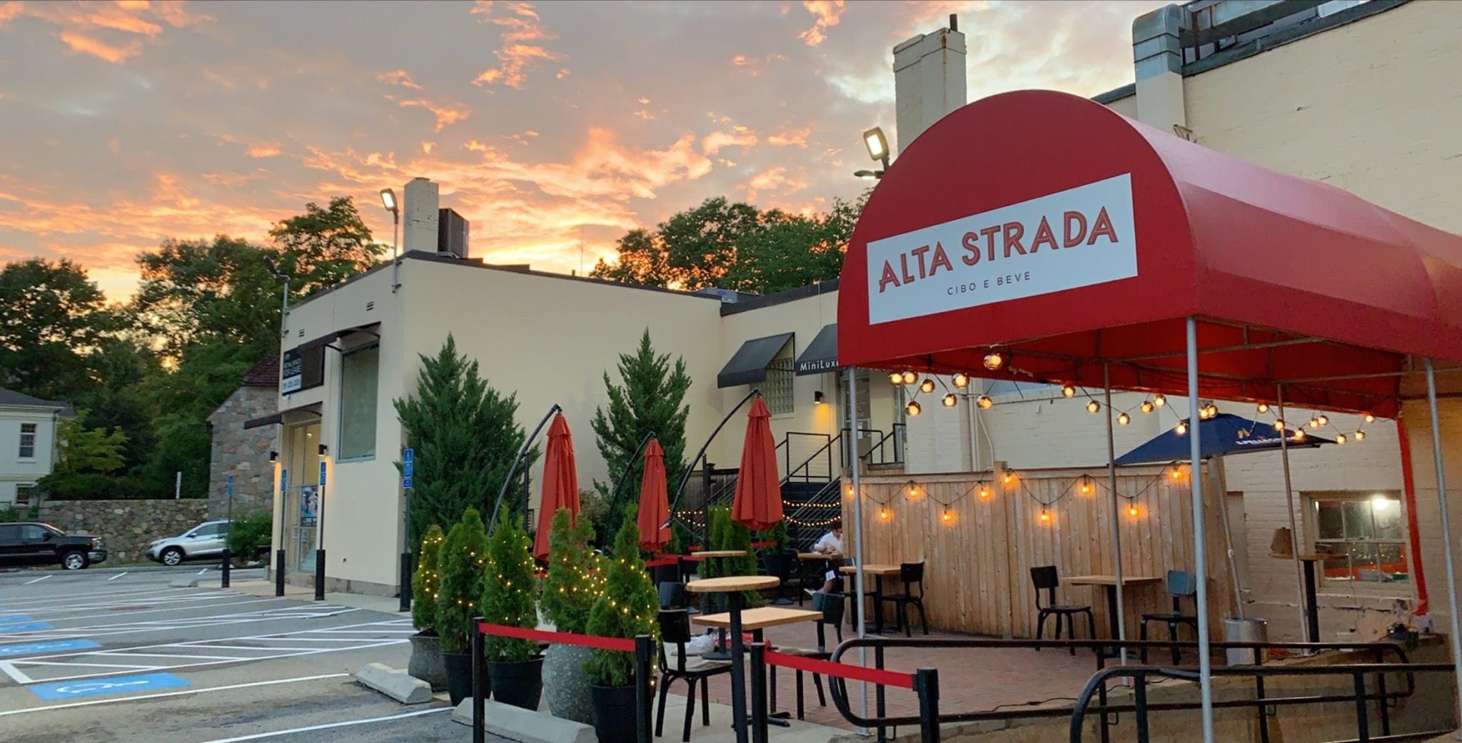 Photo credit: opentable