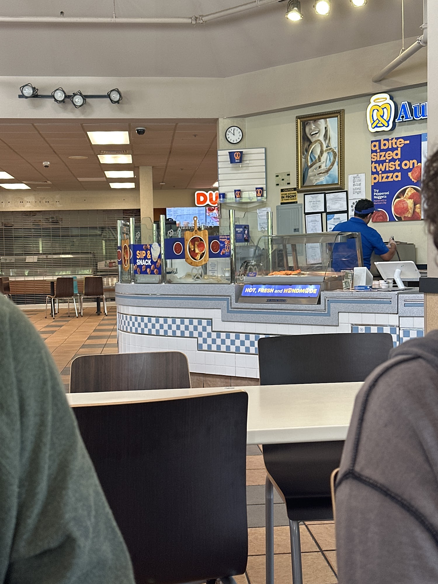 Auntie Anne's Menu