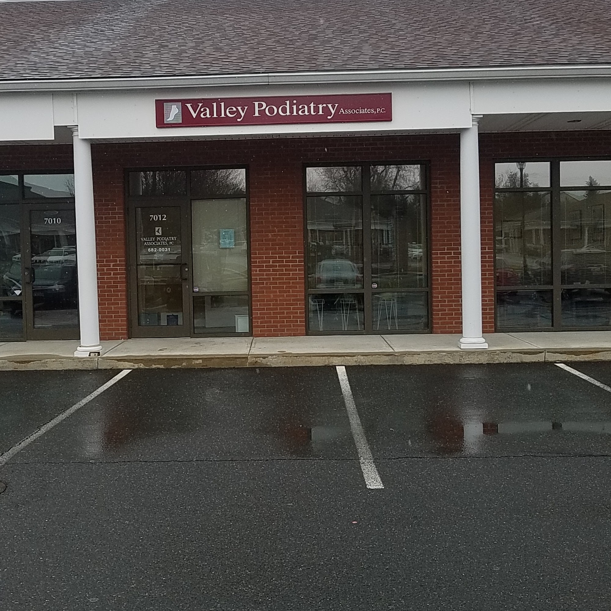 Valley Podiatry Associates 1984 Boston Rd, Wilbraham Massachusetts 01095