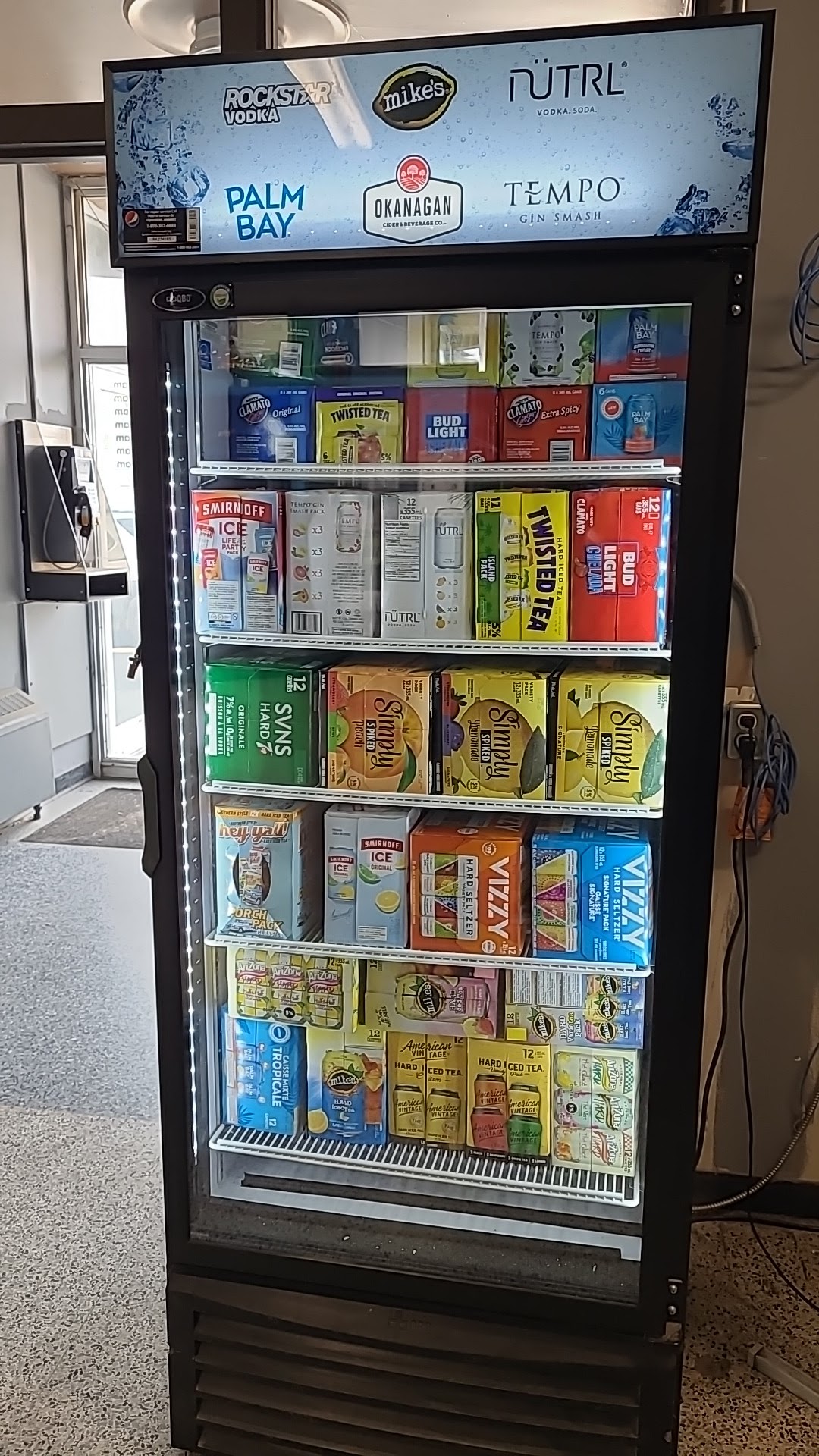 Vivian Georgie's Menu