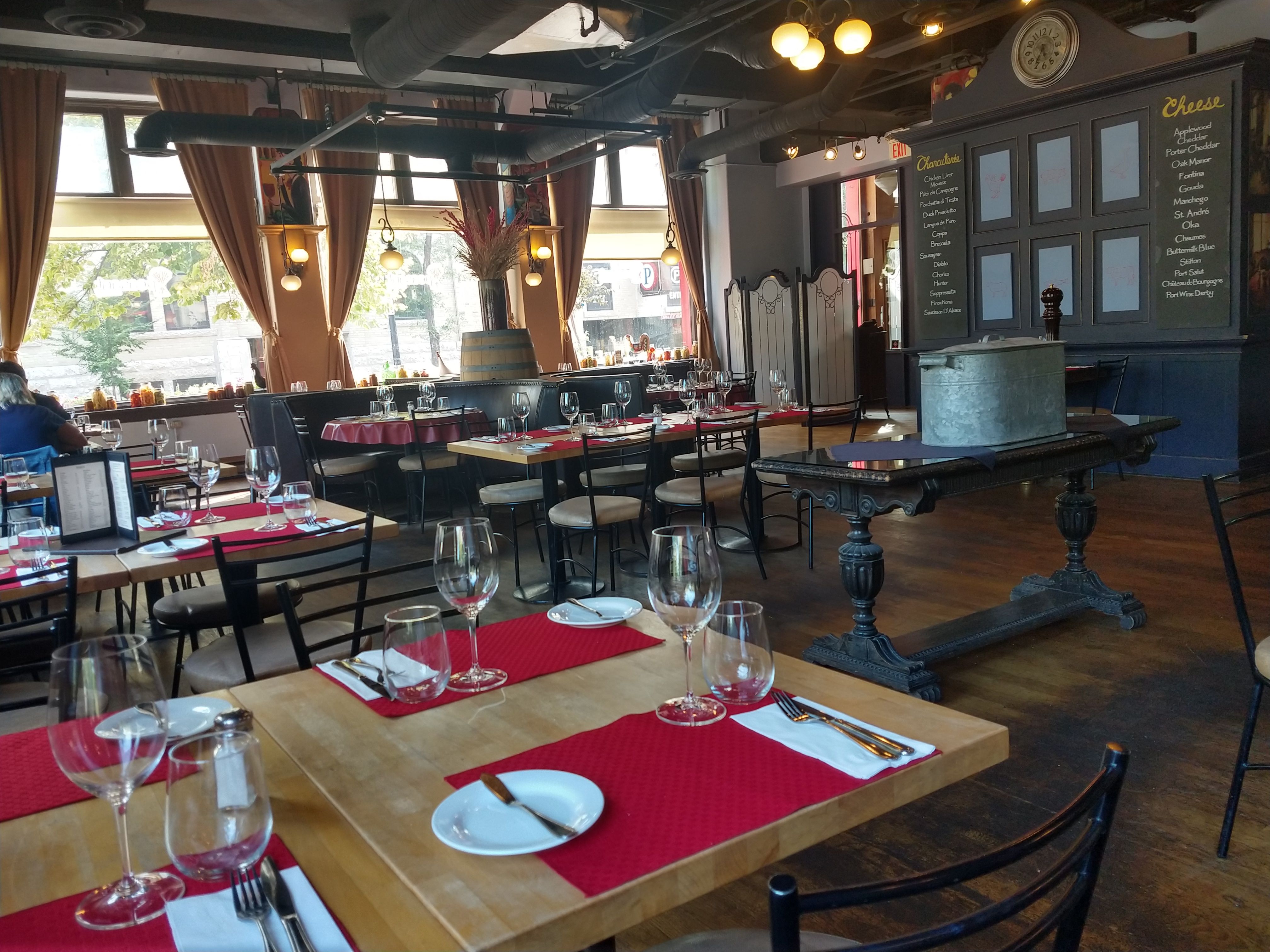 Photo credit: opentable