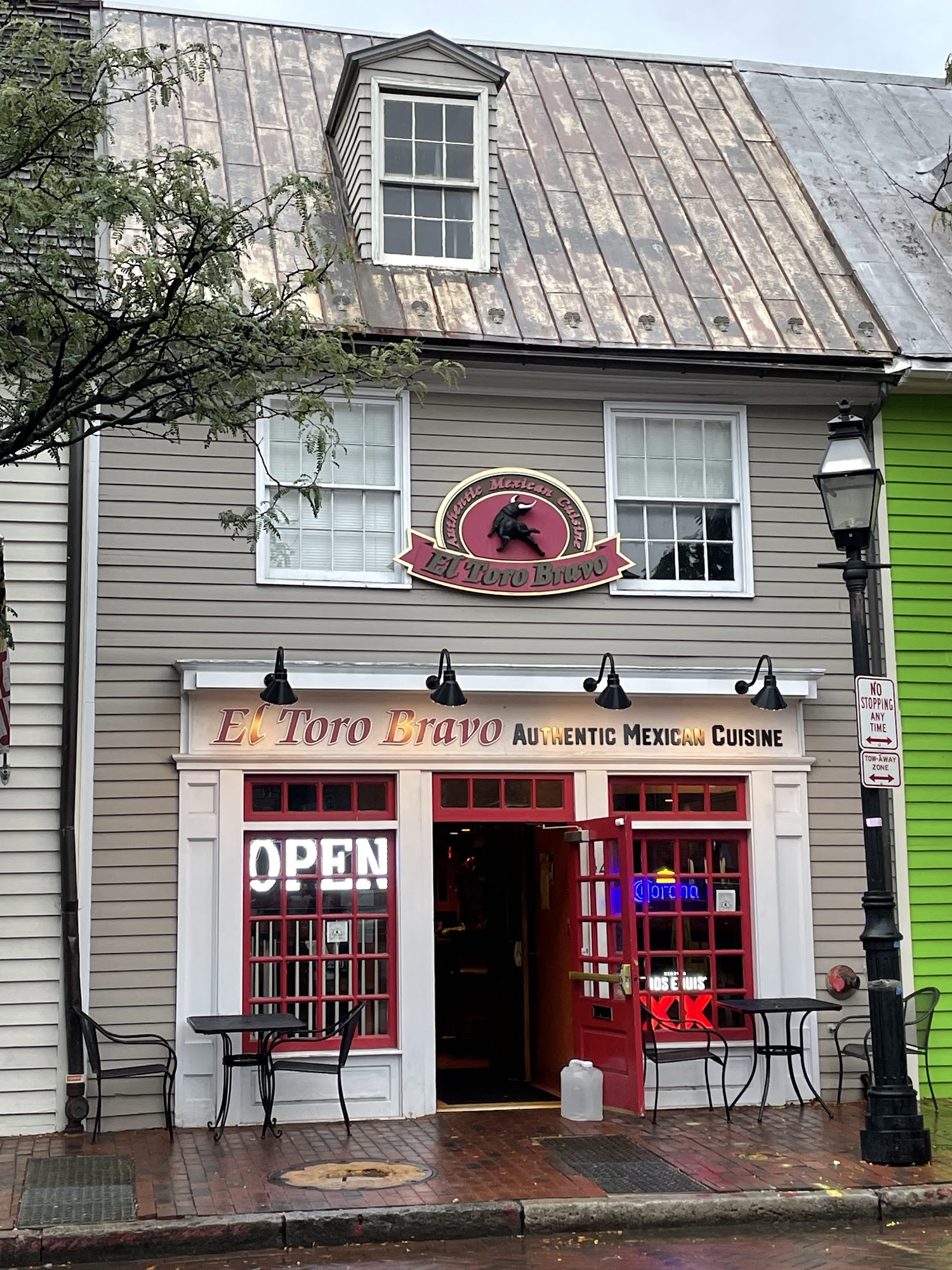 El Toro Bravo 44 West St, Annapolis, MD 21401