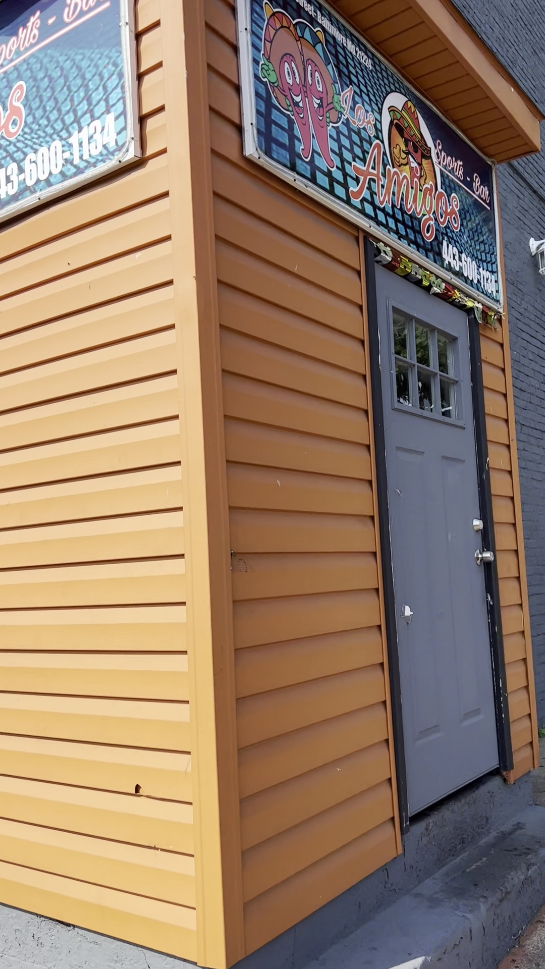 Los Amigos Sport Bar Menu