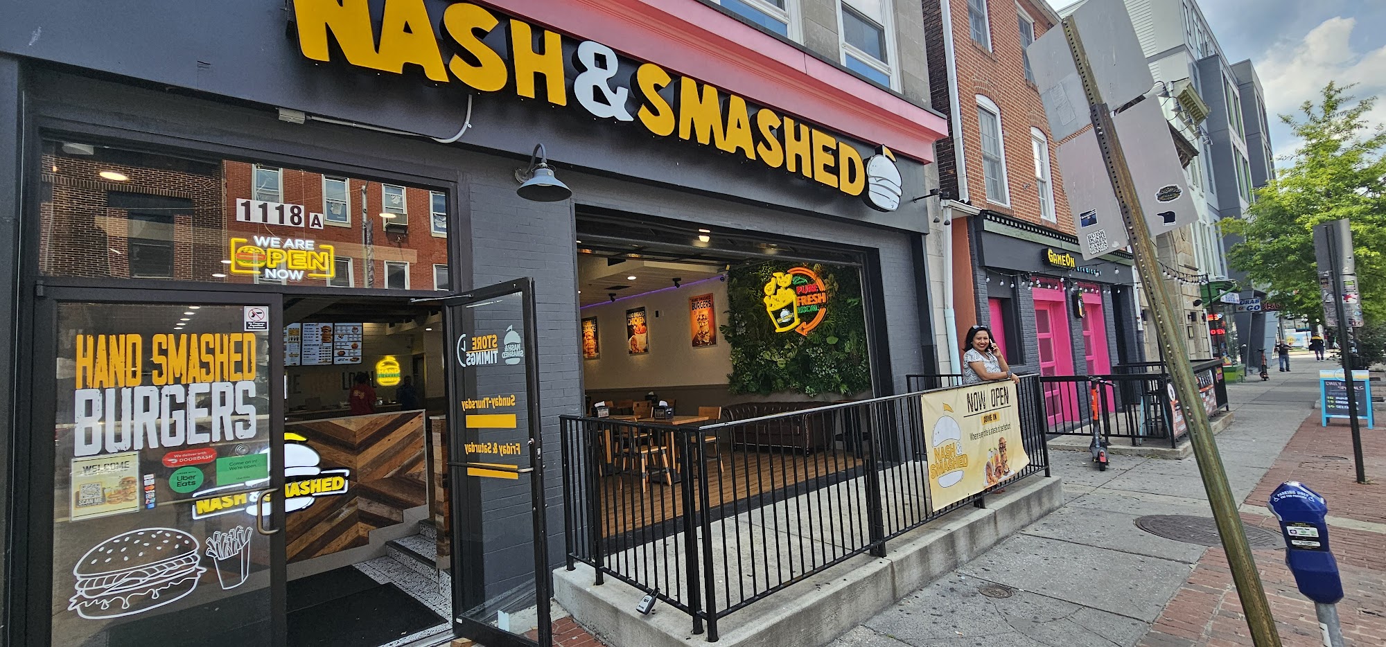 Nash & Smashed 1118 S Charles St, Baltimore