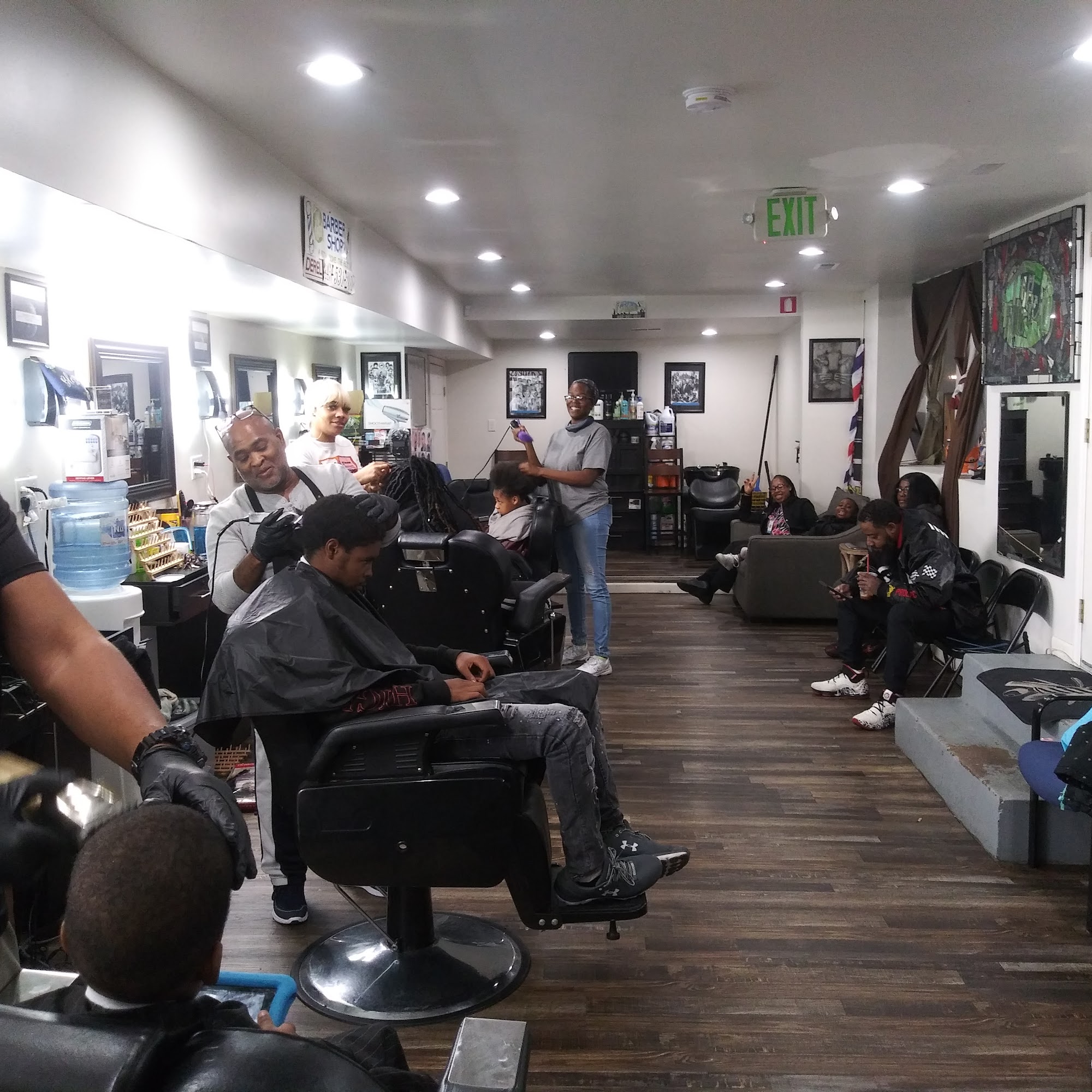 Top-Notch Barbershop