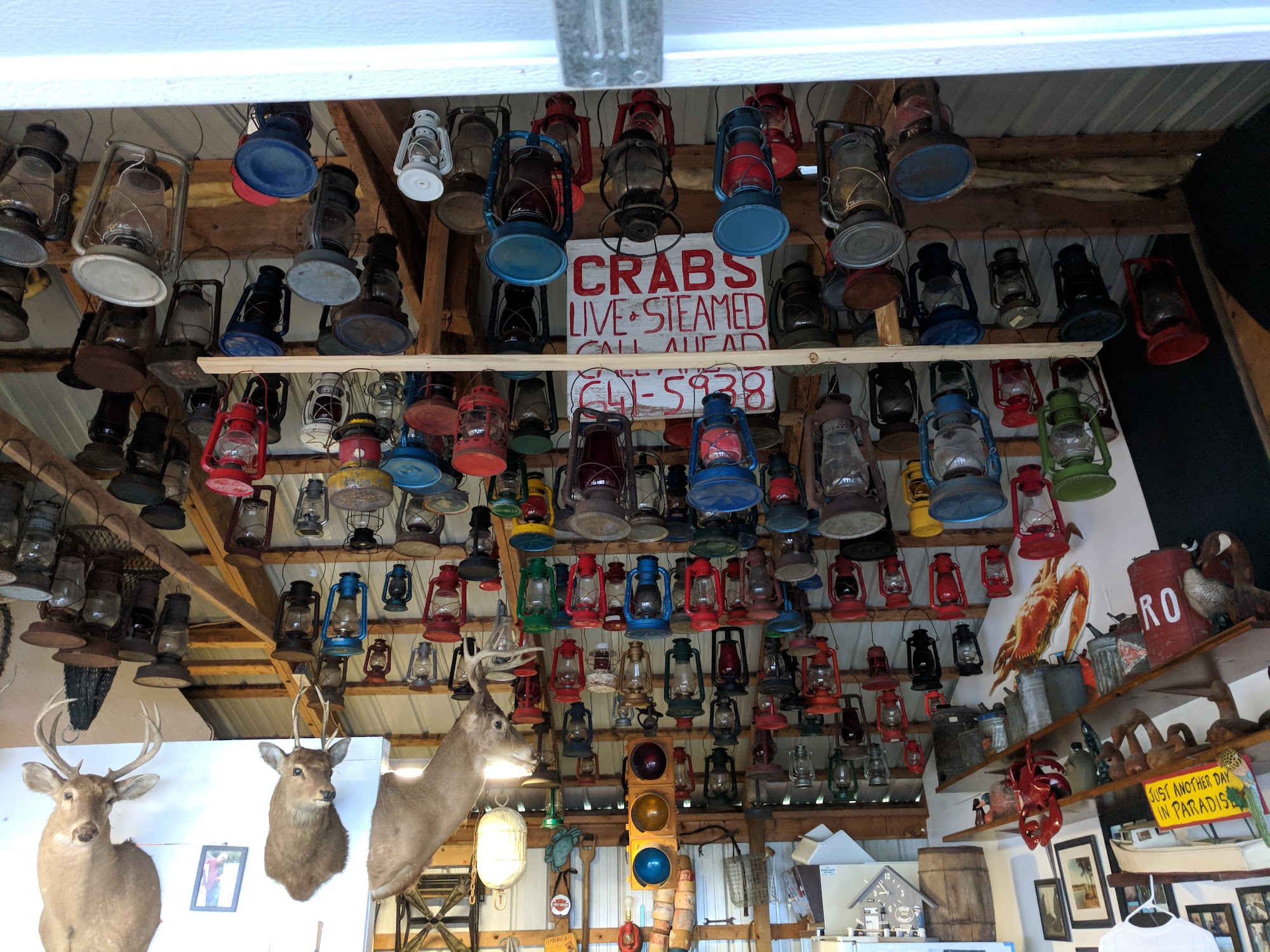 Elliott’s Seafood Menu