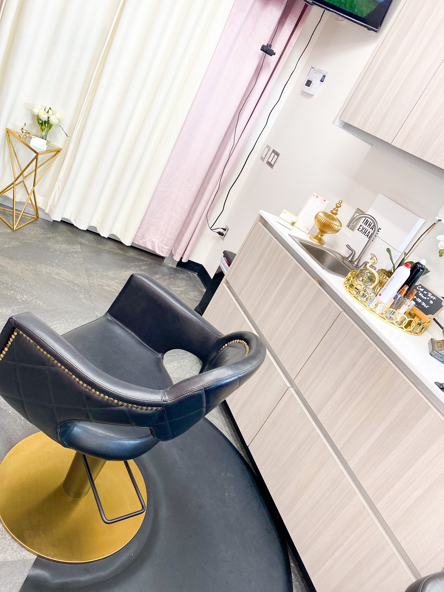 Tiffany Pretty & Co.