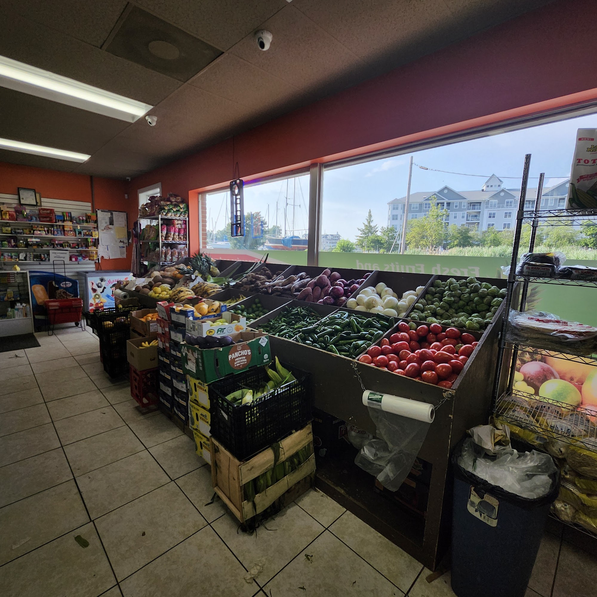 Cambridge Mercado Latino Cambridge