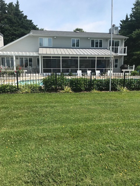 Earl Stephenson Construction