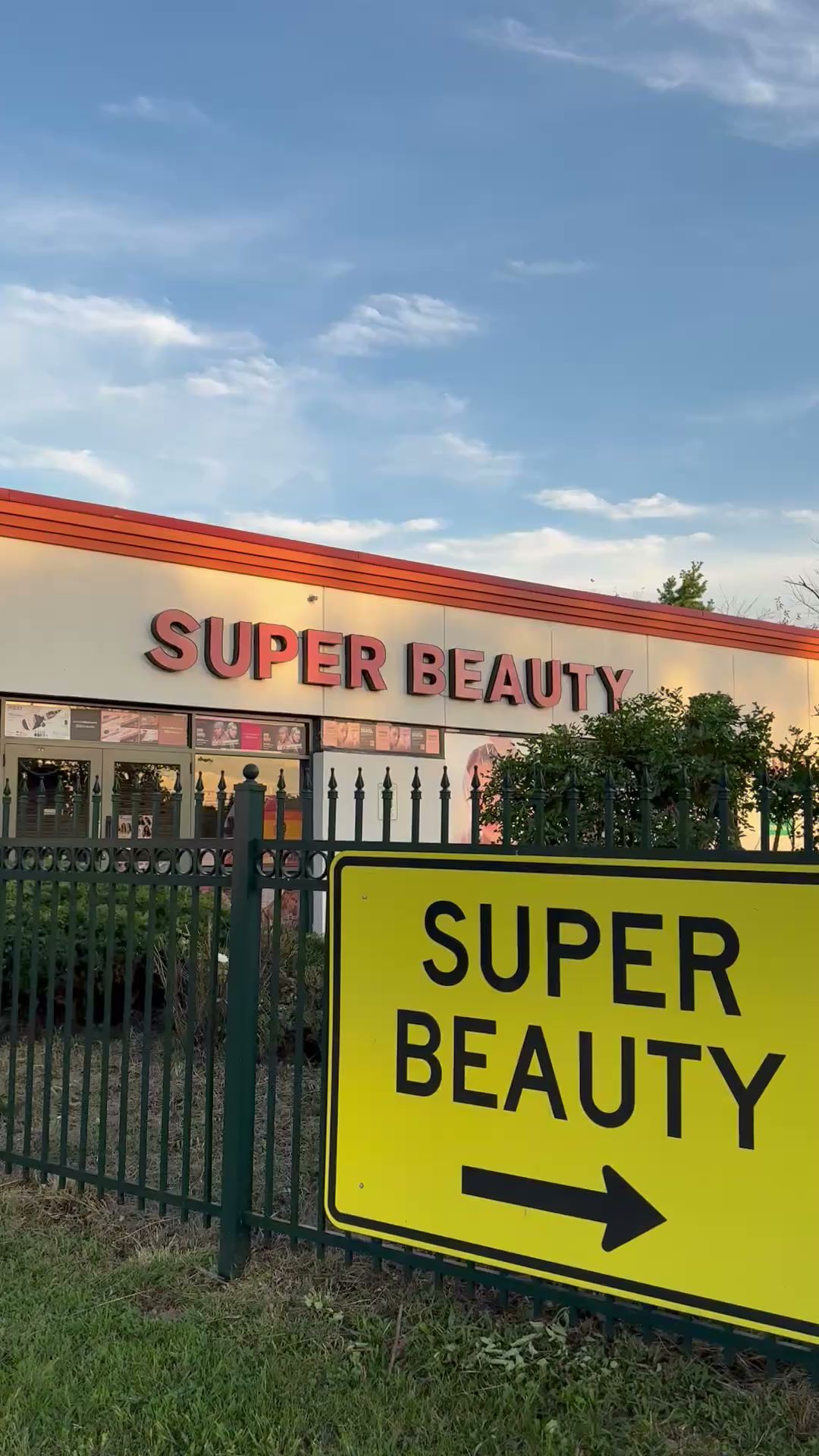 Super Beauty Clinton