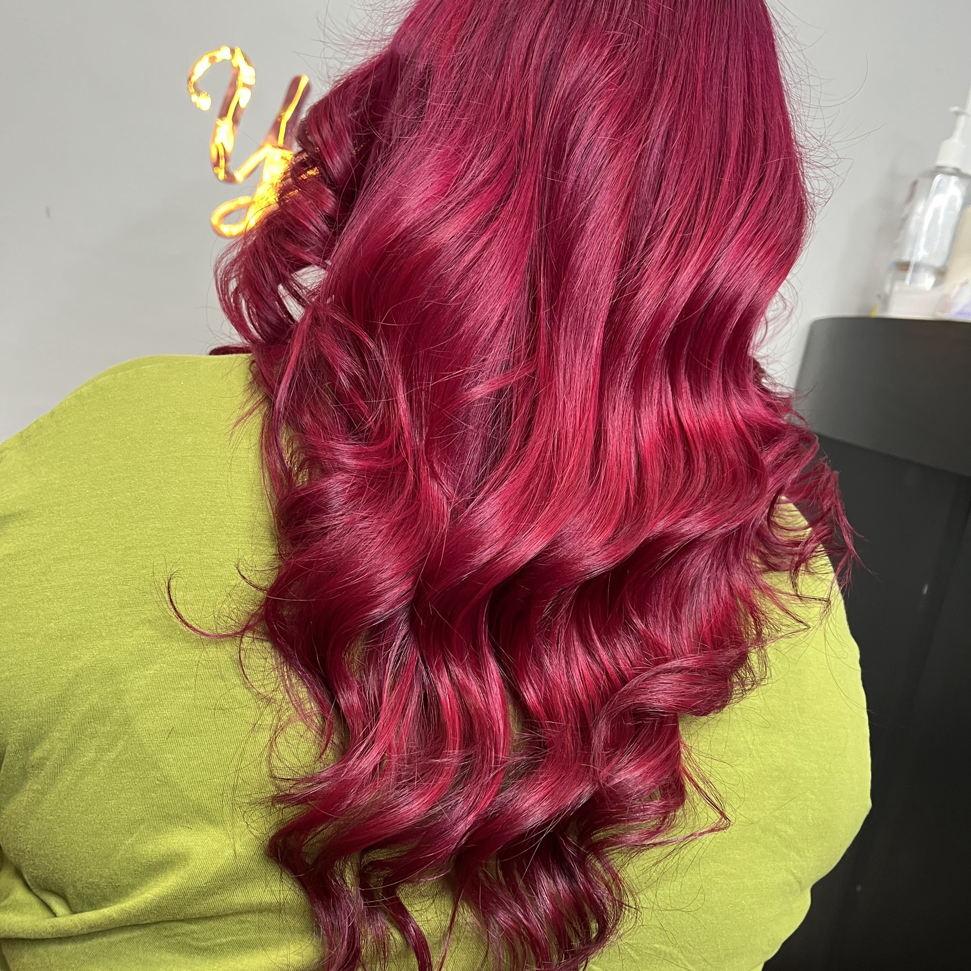 La Bonita Hair Stylist