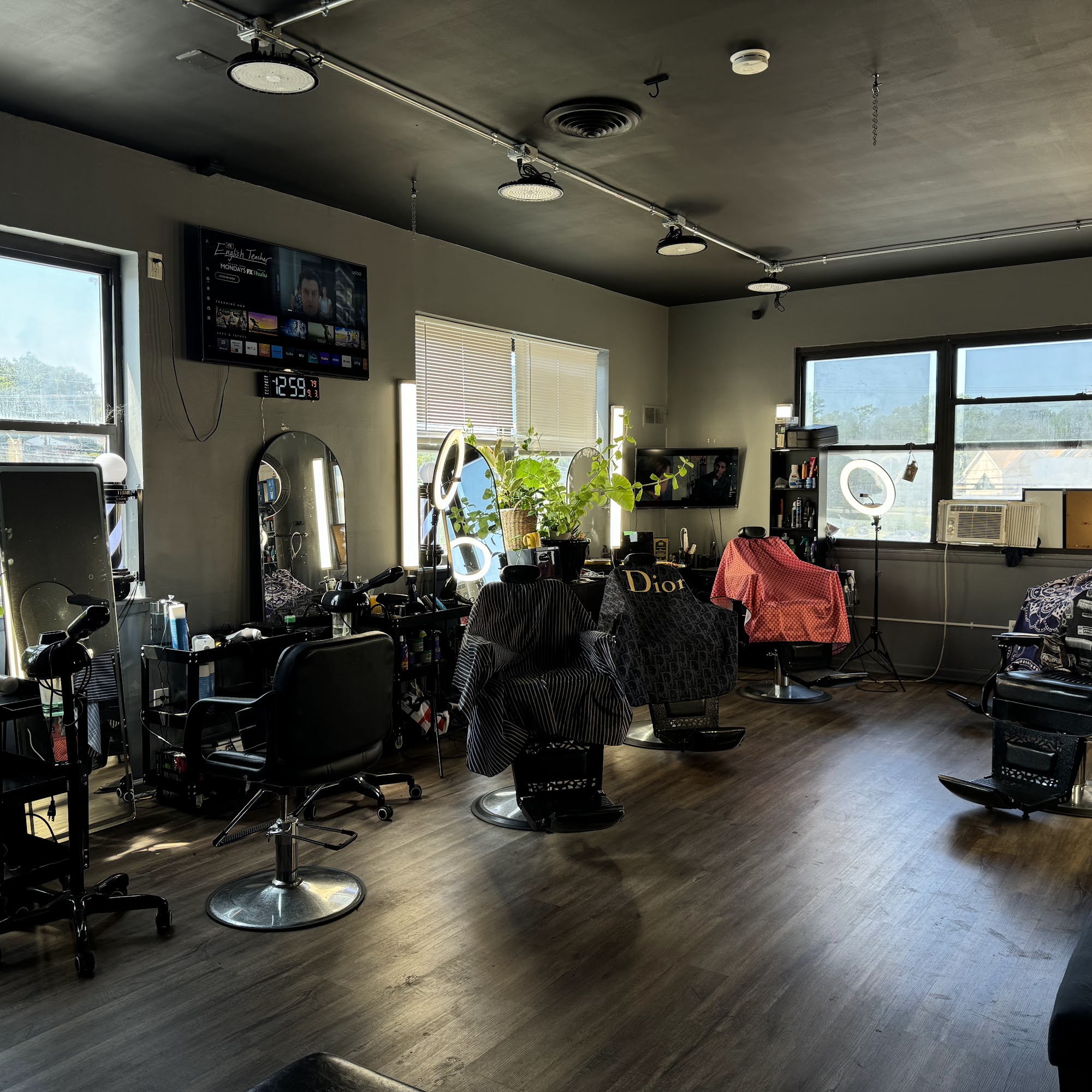 MBS Master Barber Studio 9903 Rhode Island Rd, College Park Maryland 20740