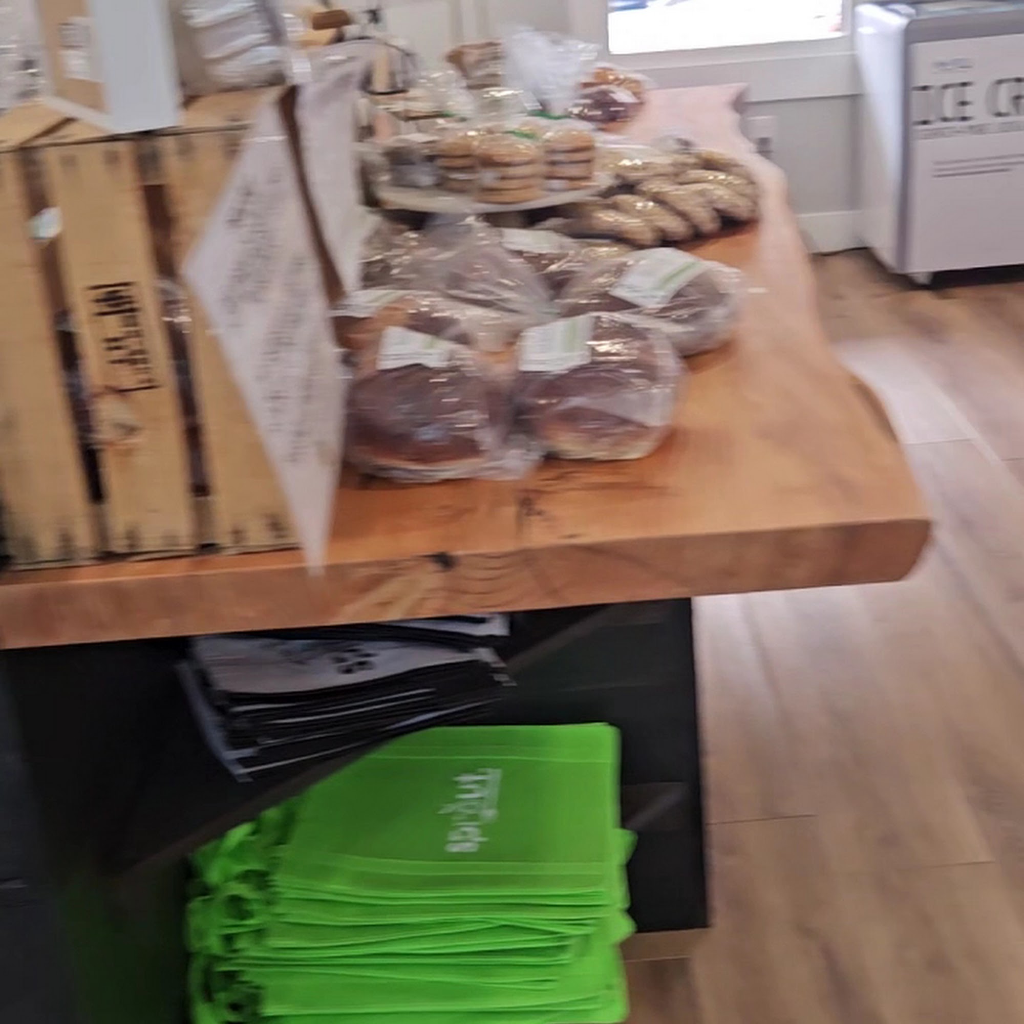 Eat Sprout - Easton Easton