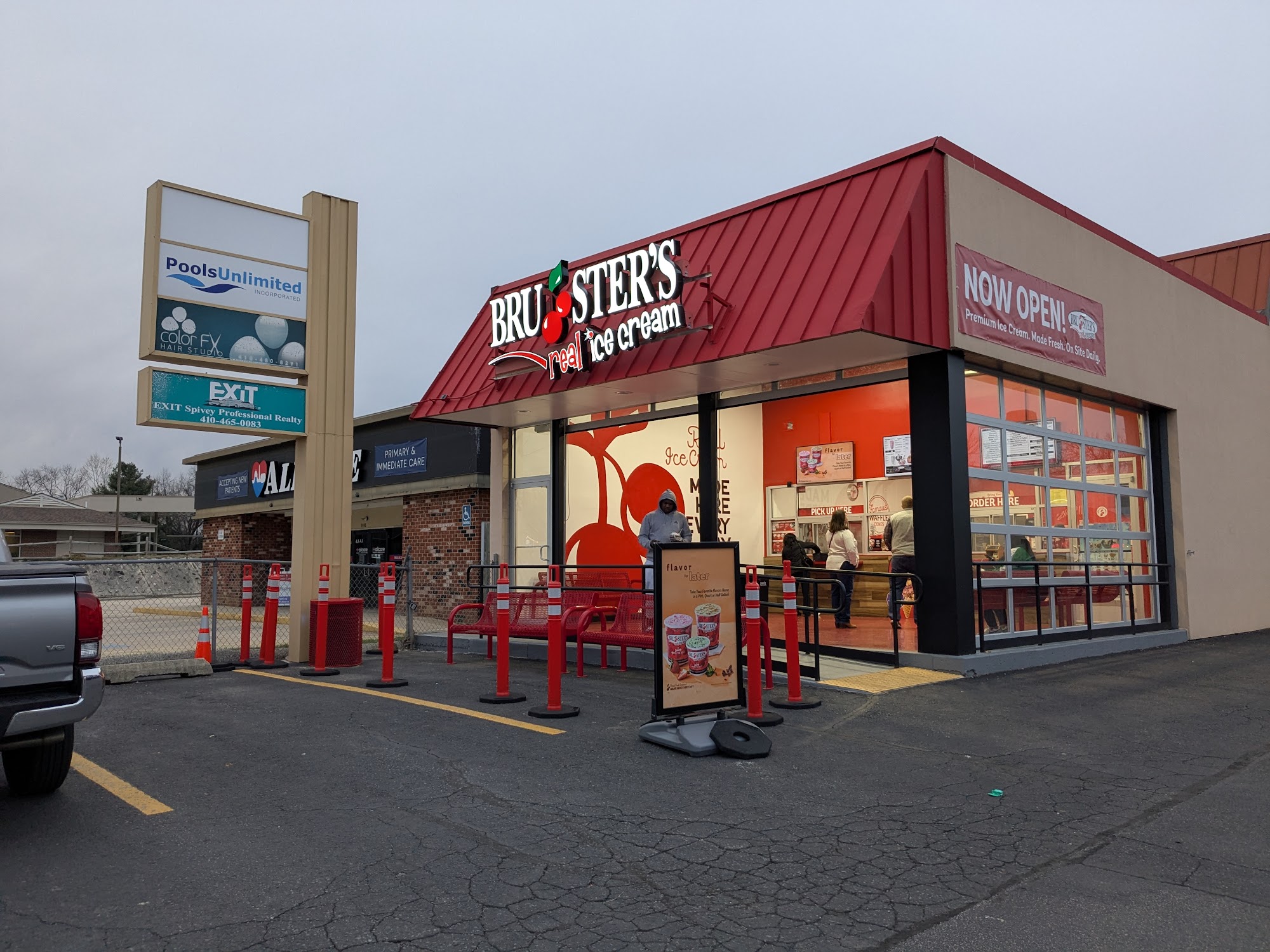 Bruster's Real Ice Cream