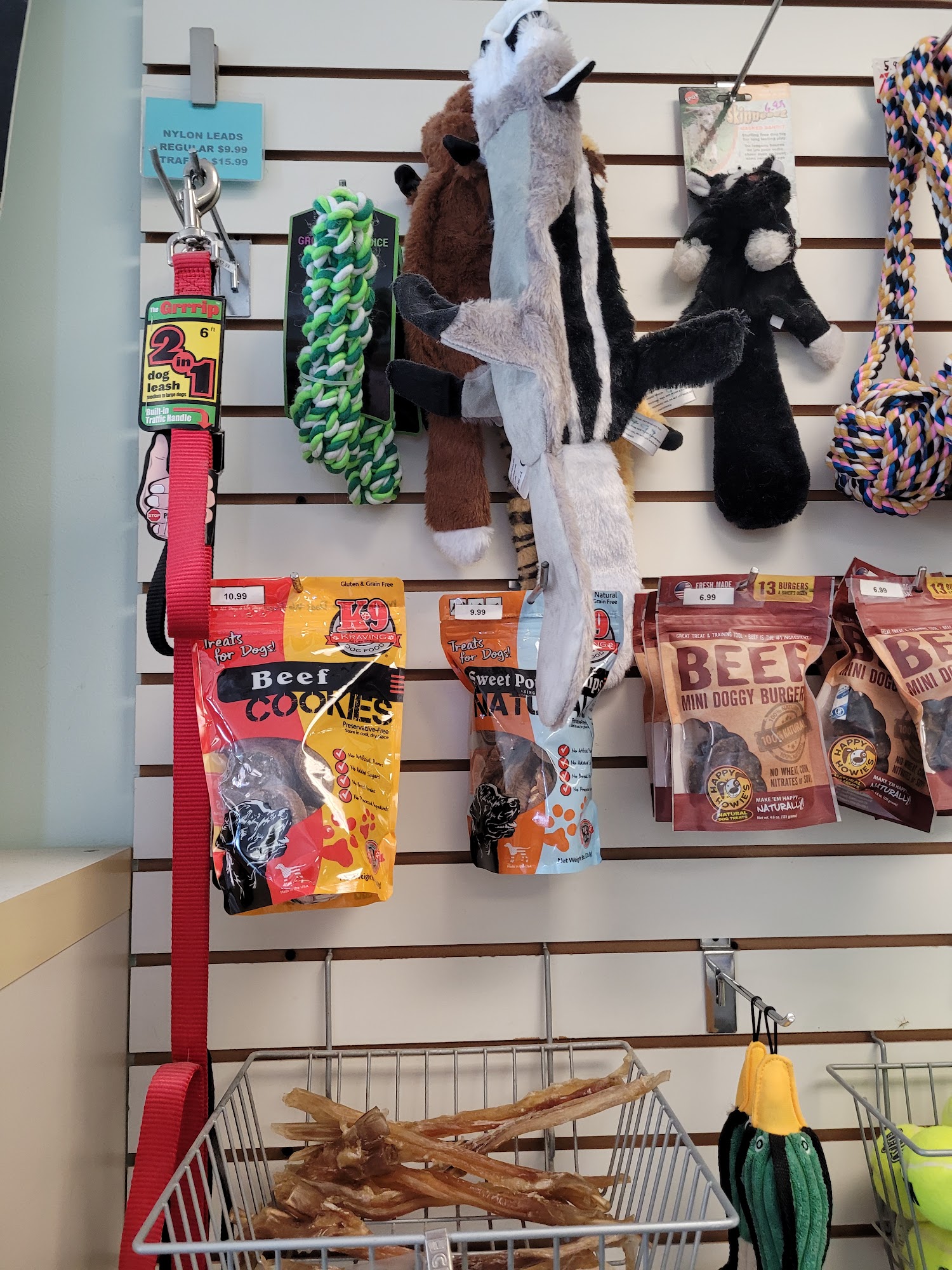 4 Paws Spa and Training Center Forest Hill