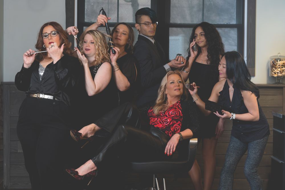 Christie's Salon Inc