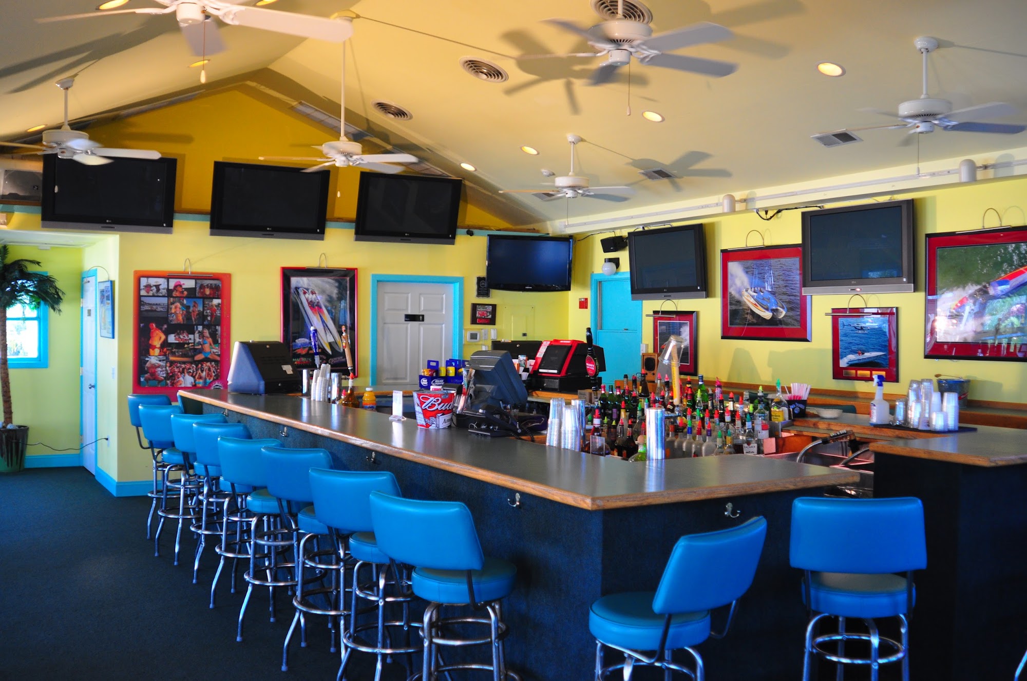 Red Eye's Dock Bar Grasonville