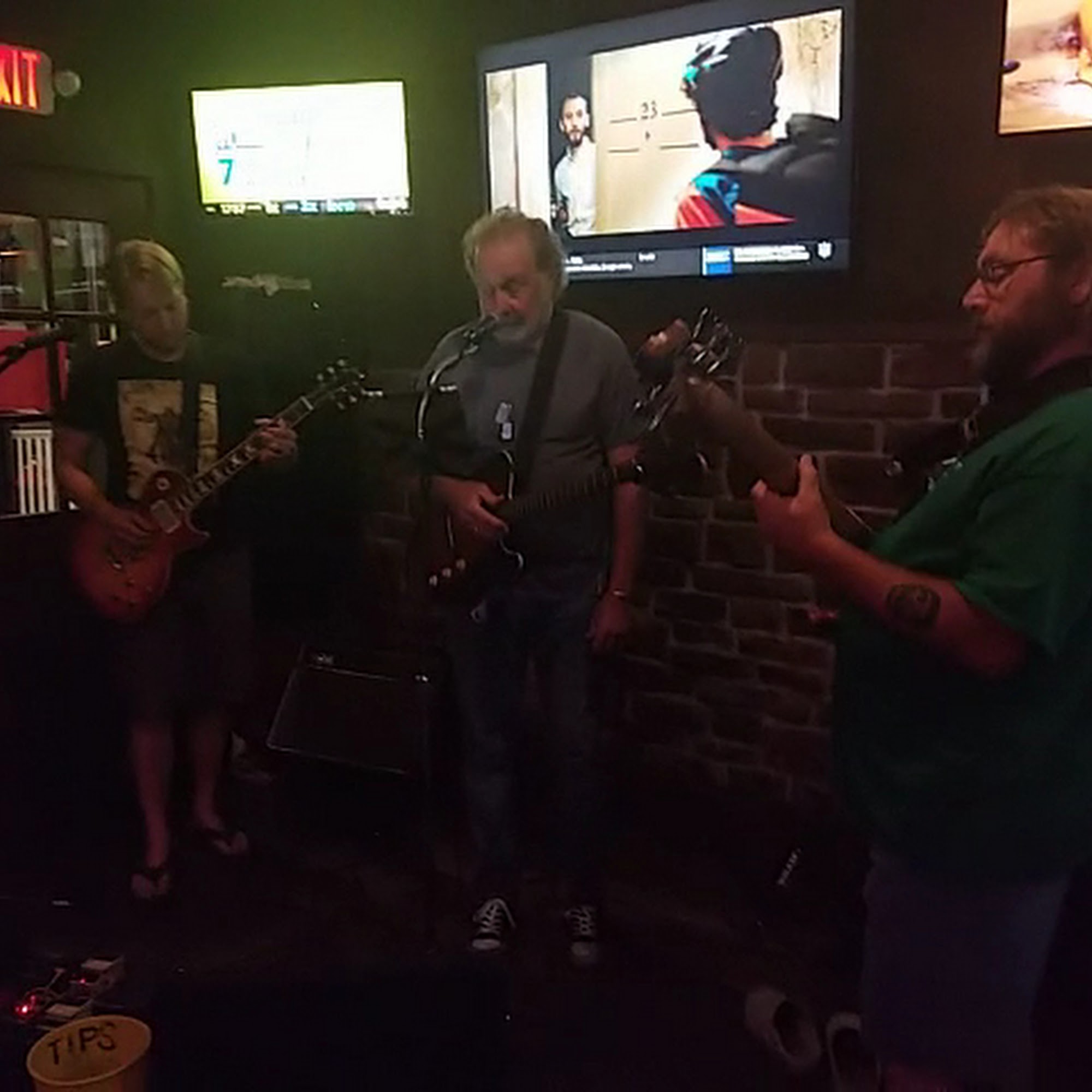 Colonial Bar & Grill Hagerstown